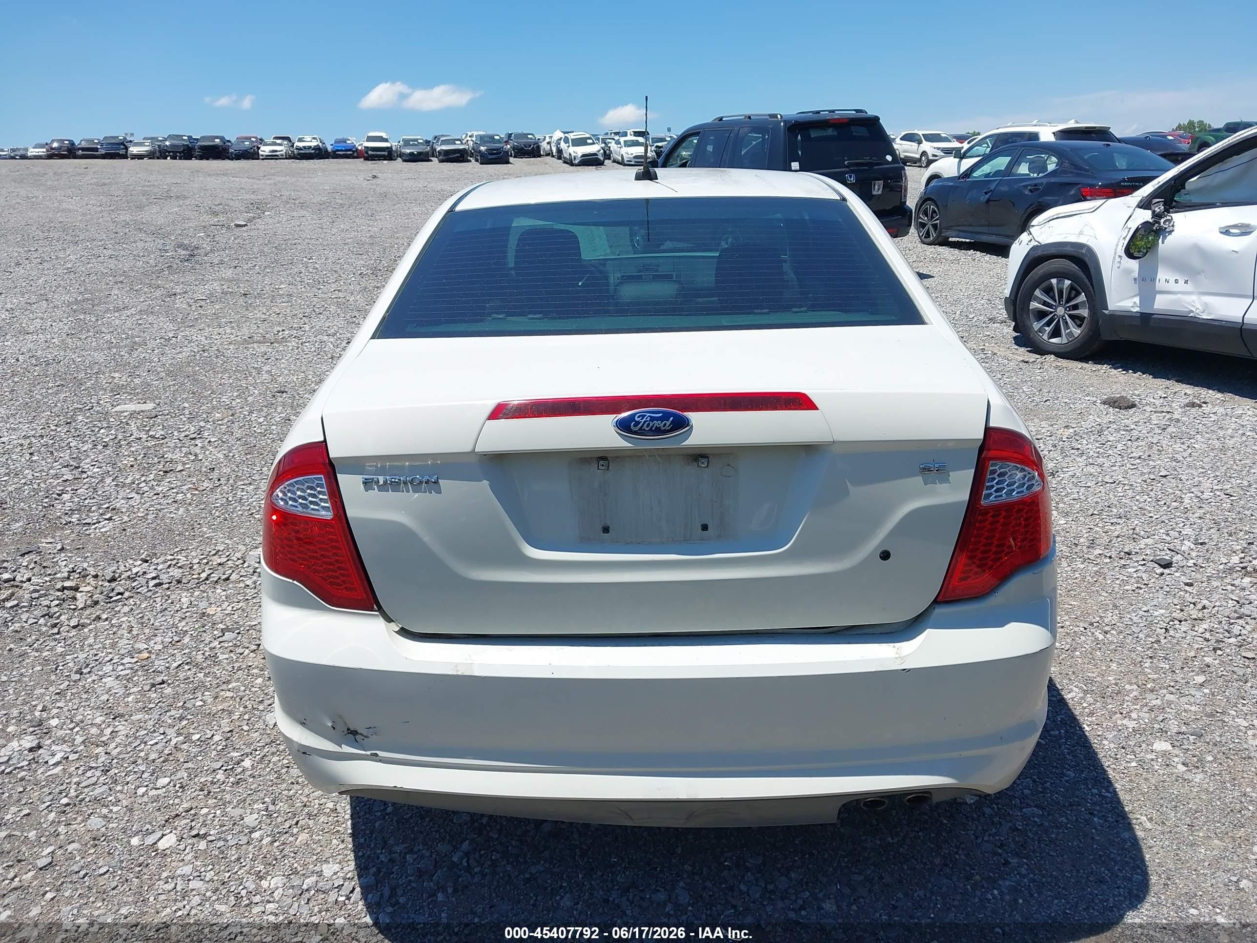 2012 Ford Fusion Se White vin: 3FAHP0HA7CR441209