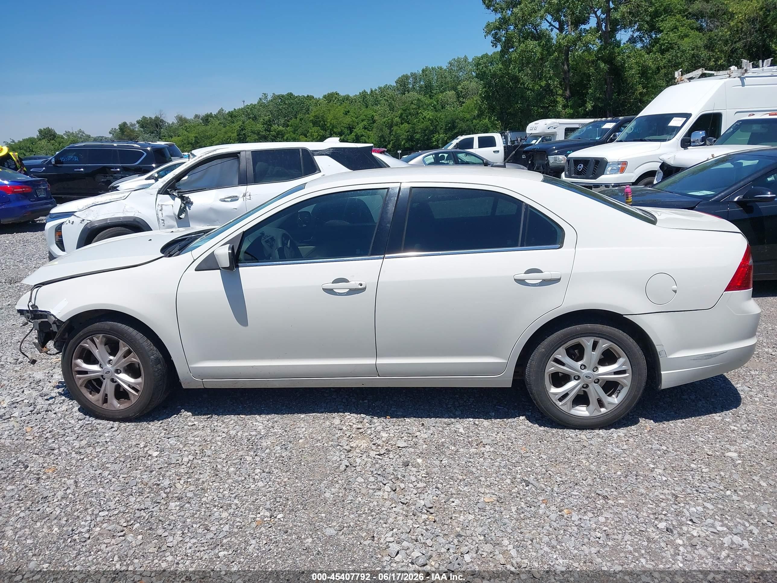 2012 Ford Fusion Se White vin: 3FAHP0HA7CR441209
