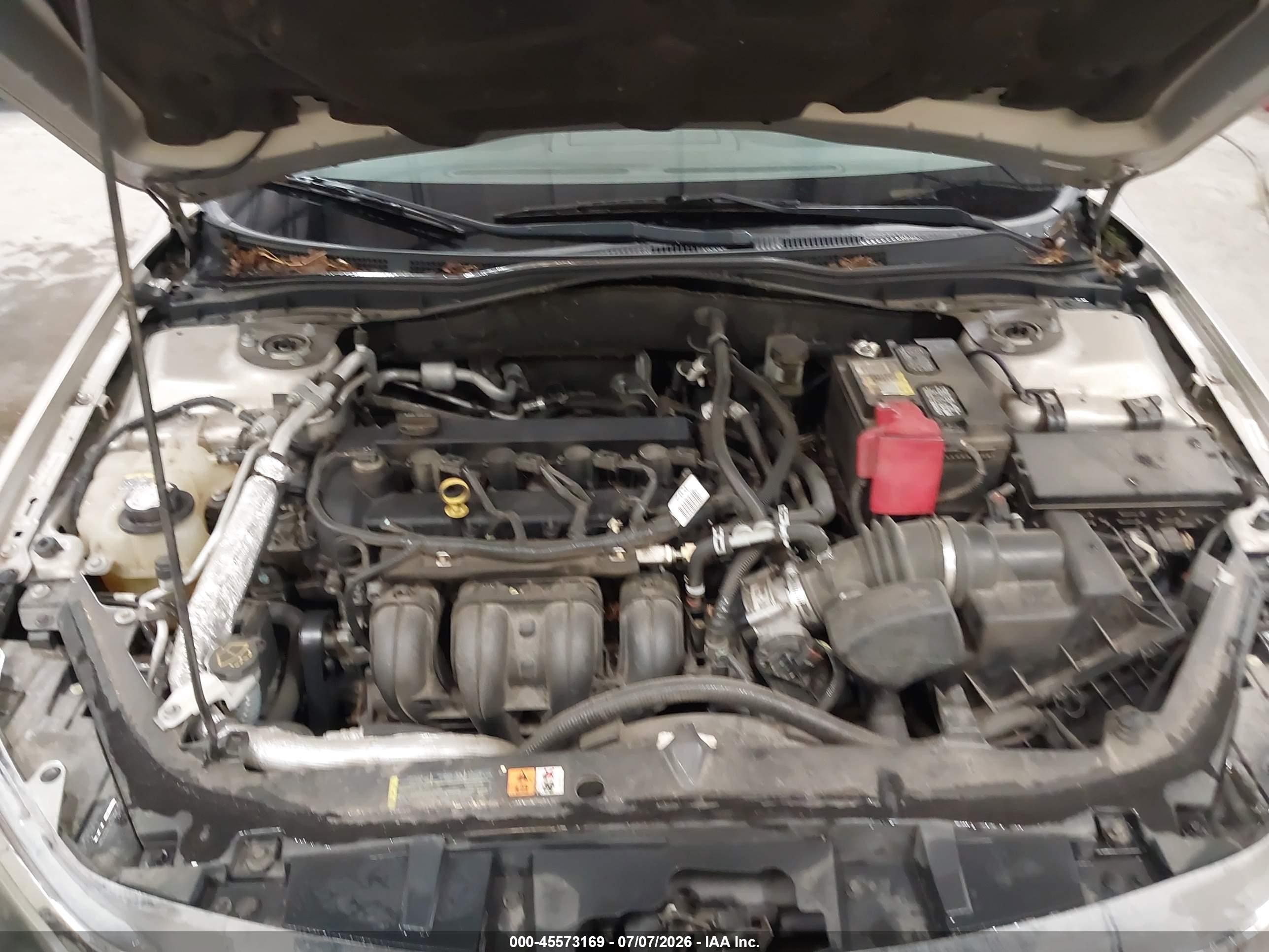 2010 Ford Fusion Se Beige vin: 3FAHP0HA8AR128604