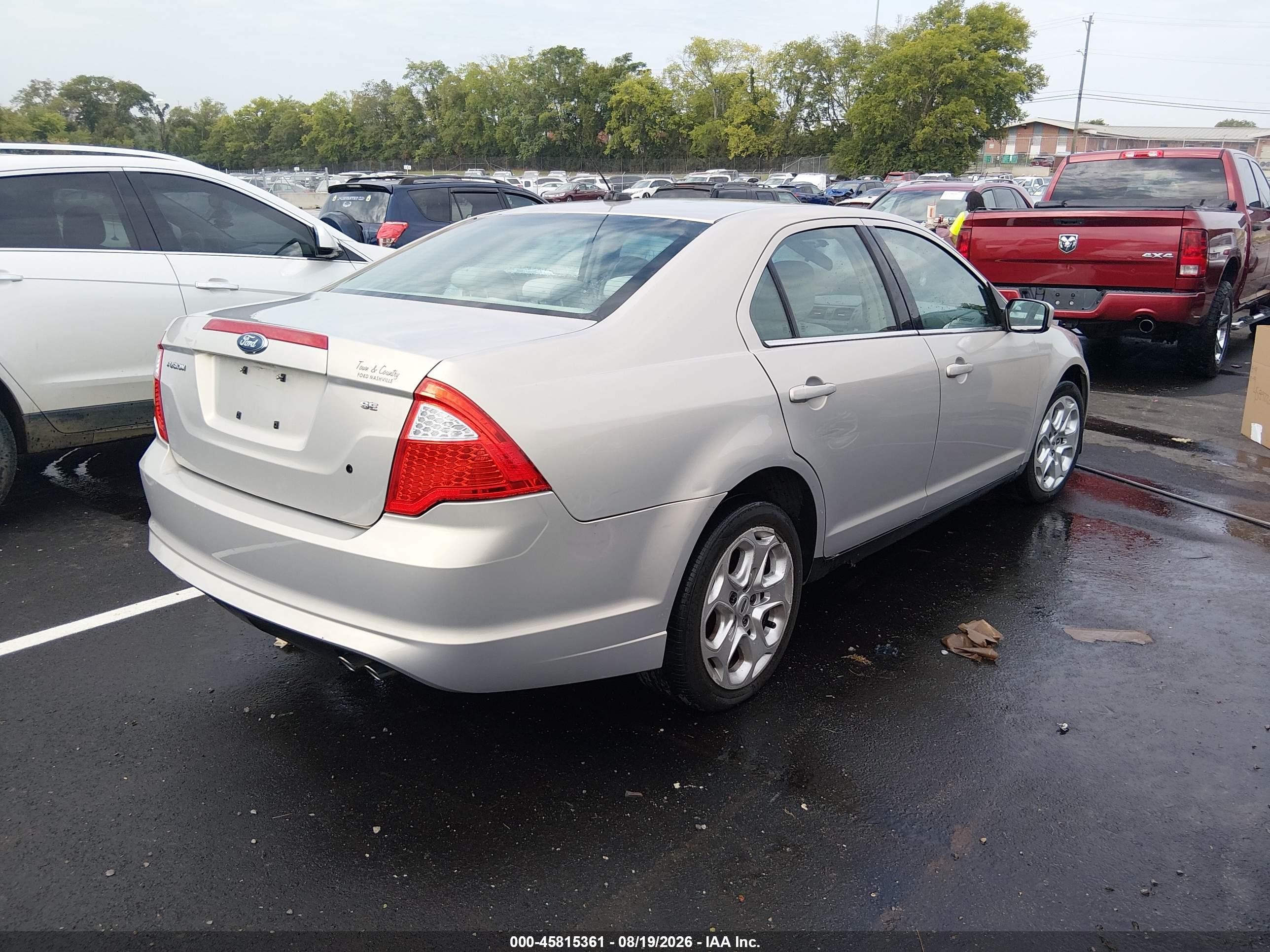 2010 Ford Fusion Se Silver vin: 3FAHP0HA8AR142101