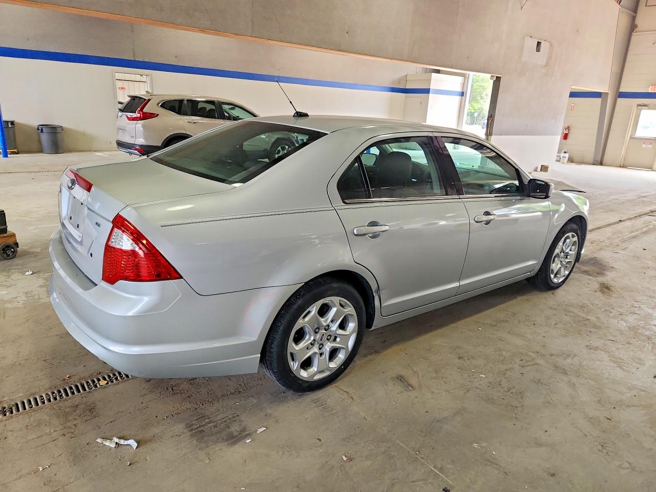 2010 Ford Fusion Se Silver vin: 3FAHP0HA8AR162557
