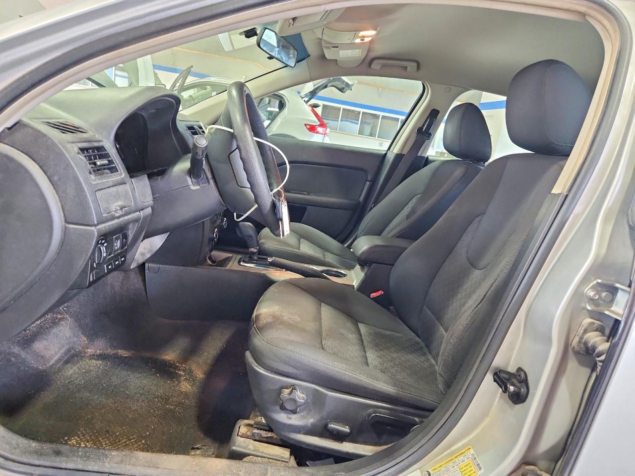 2010 Ford Fusion Se Silver vin: 3FAHP0HA8AR162557