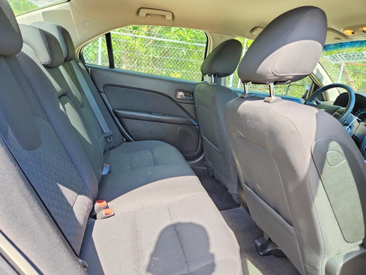 2010 Ford Fusion Se Blue vin: 3FAHP0HA8AR165958