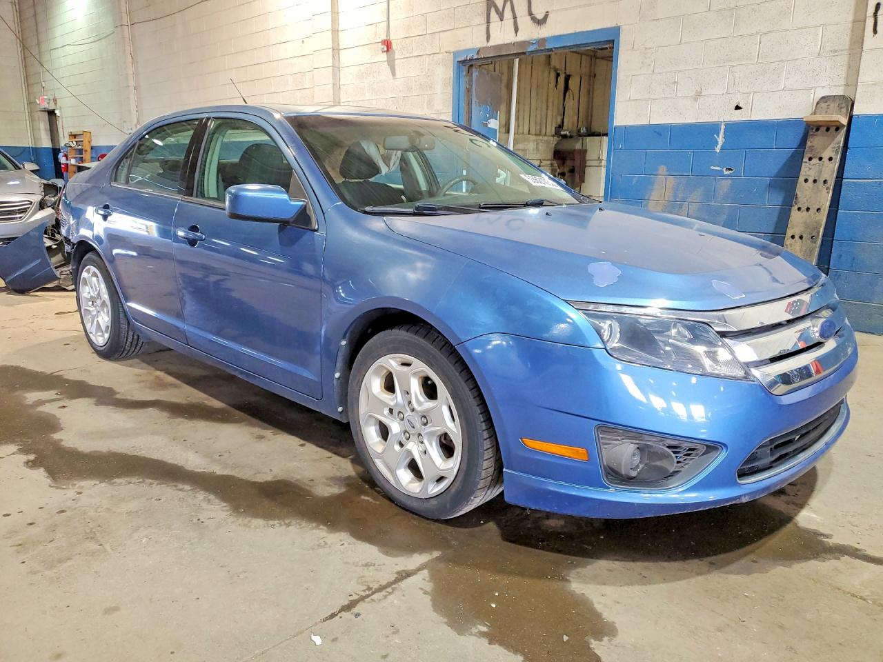 2010 Ford Fusion Se Синий vin: 3FAHP0HA8AR186017