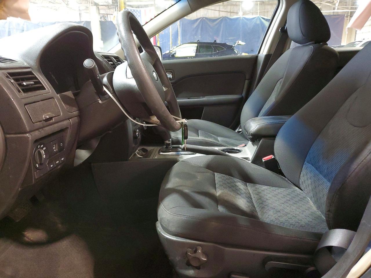 2010 Ford Fusion Se Синий vin: 3FAHP0HA8AR186017