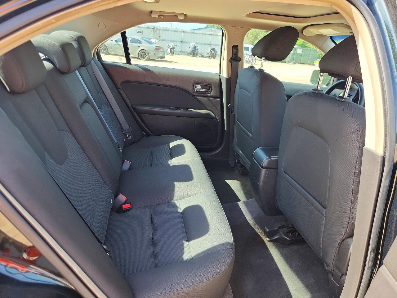 2010 Ford Fusion Se Black vin: 3FAHP0HA8AR232378