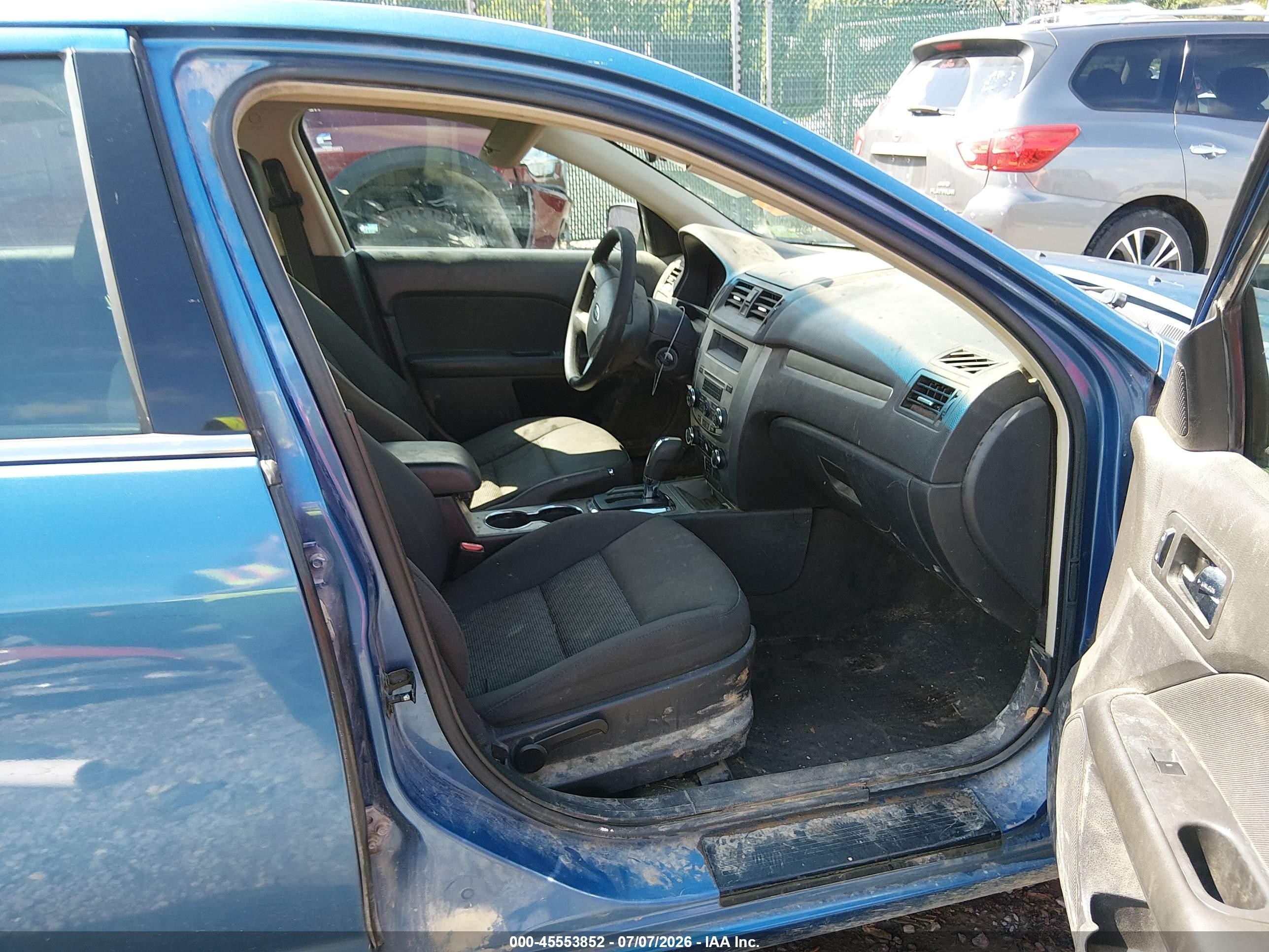 2010 Ford Fusion Se Синий vin: 3FAHP0HA8AR247267