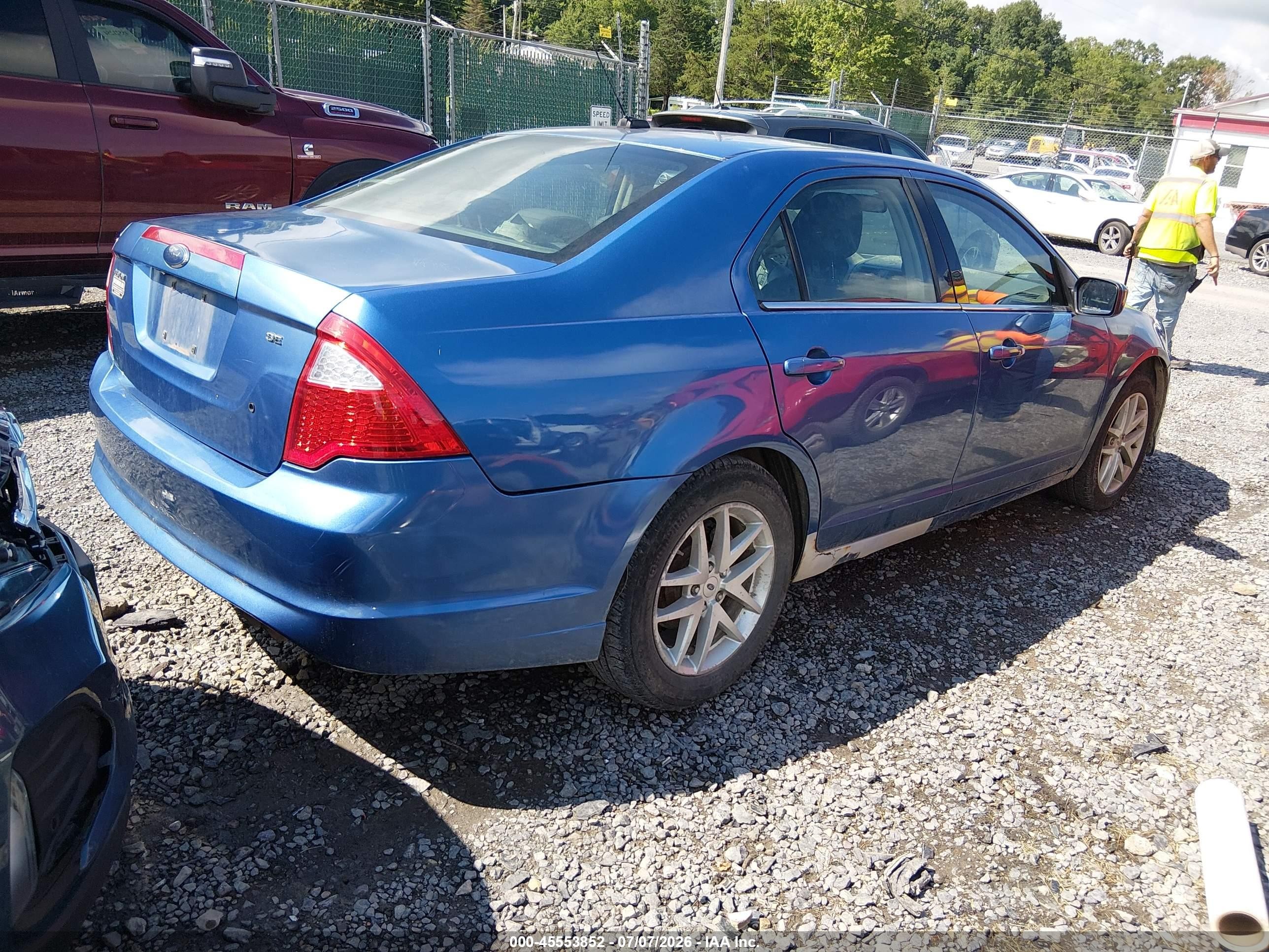 2010 Ford Fusion Se Синий vin: 3FAHP0HA8AR247267