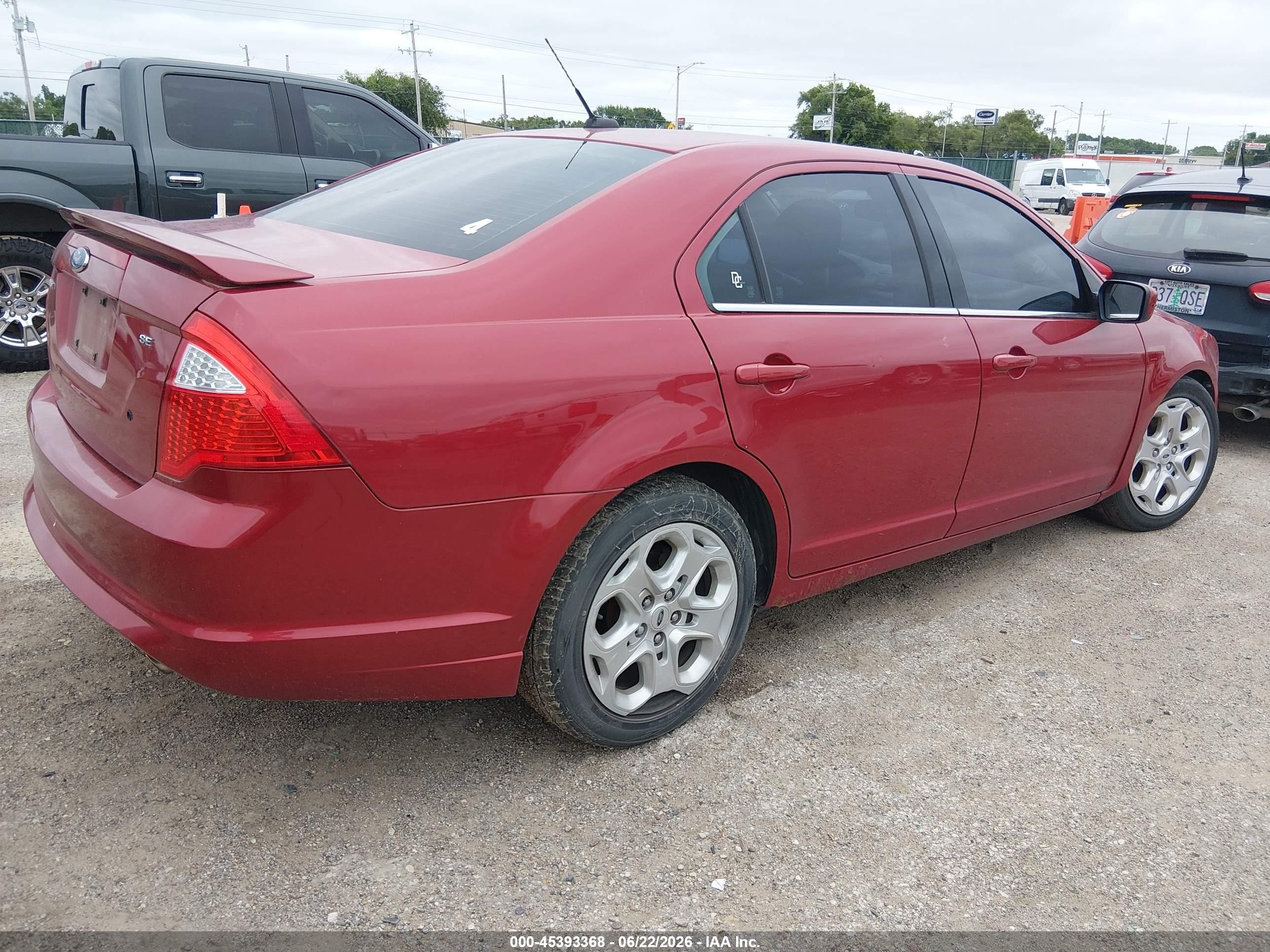 2010 Ford Fusion Se Red vin: 3FAHP0HA8AR253702