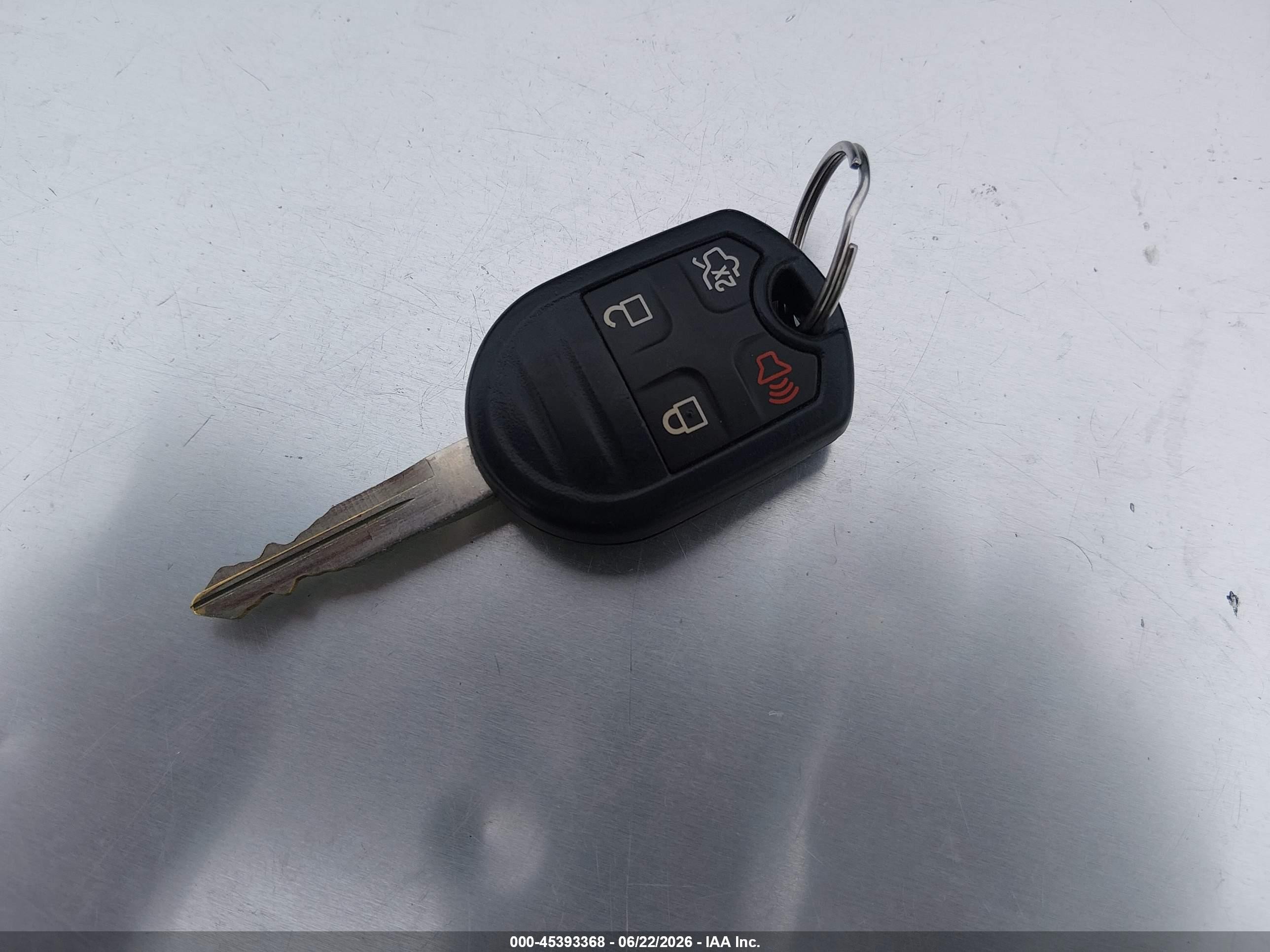 2010 Ford Fusion Se Red vin: 3FAHP0HA8AR253702