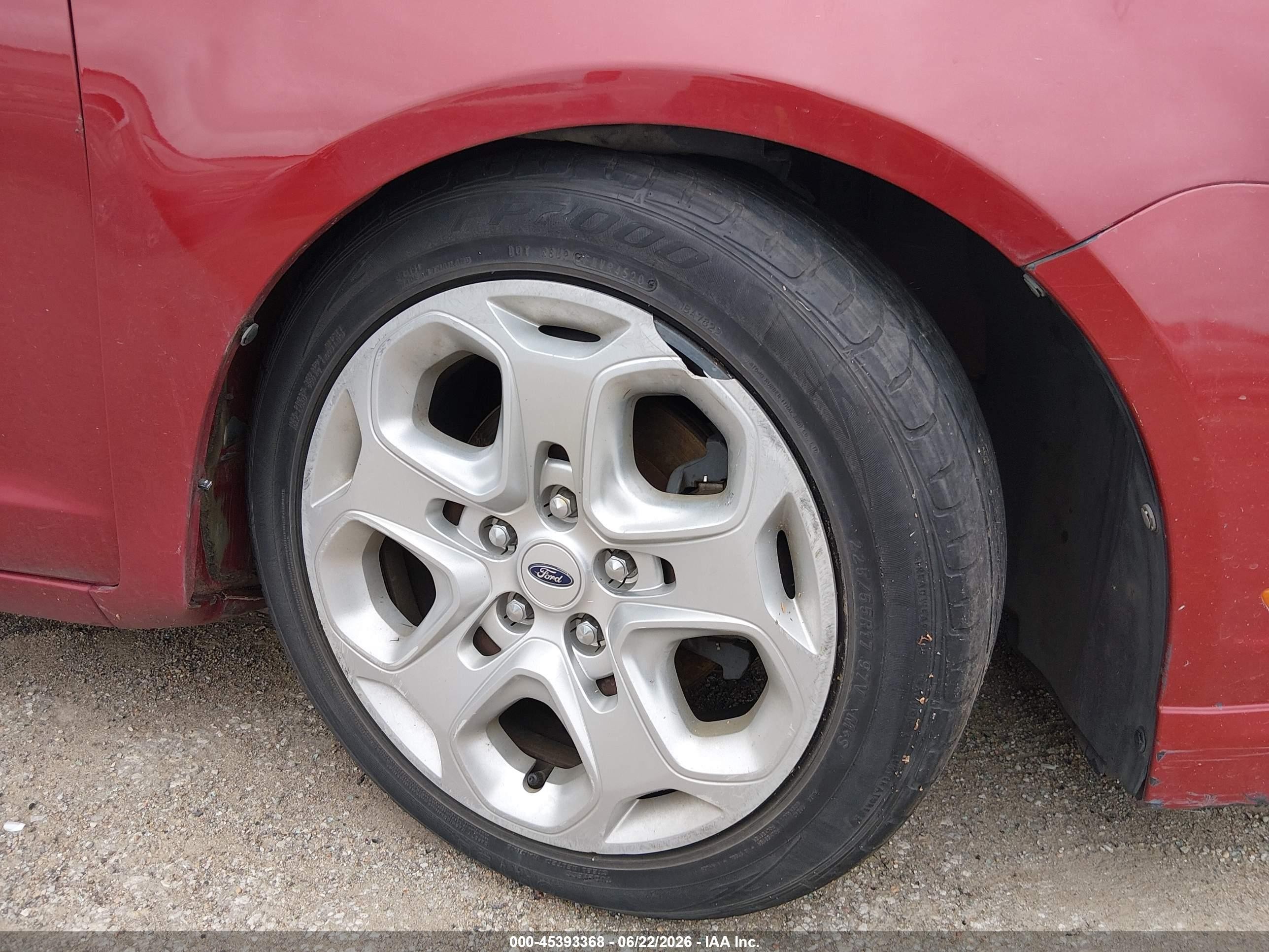 2010 Ford Fusion Se Red vin: 3FAHP0HA8AR253702