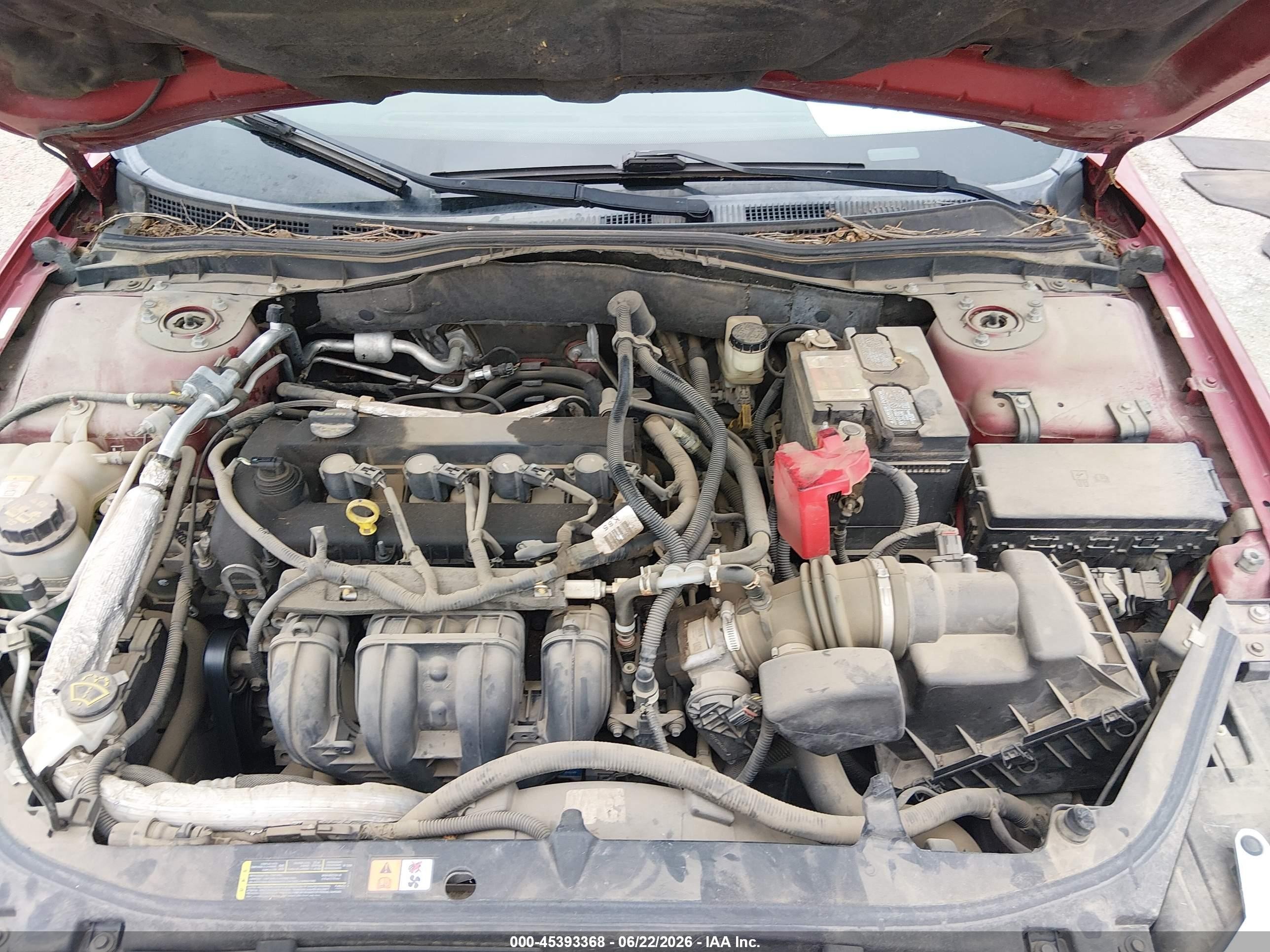 2010 Ford Fusion Se Red vin: 3FAHP0HA8AR253702