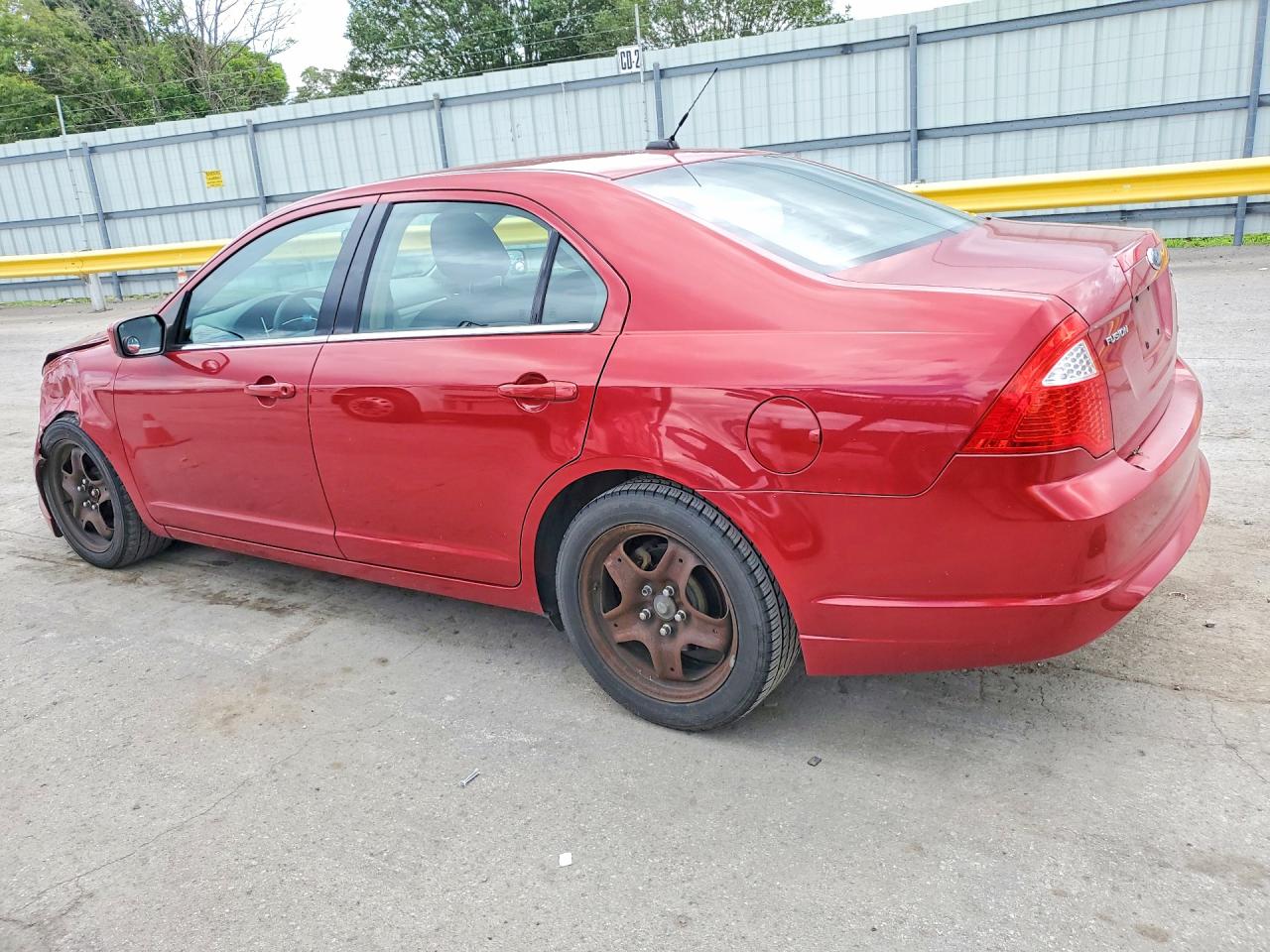 2010 Ford Fusion Se Red vin: 3FAHP0HA8AR261895