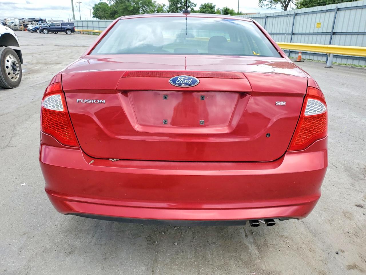 2010 Ford Fusion Se Red vin: 3FAHP0HA8AR261895