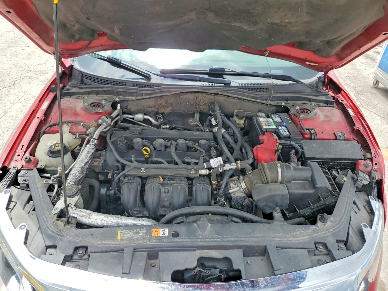 2010 Ford Fusion Se Red vin: 3FAHP0HA8AR261895