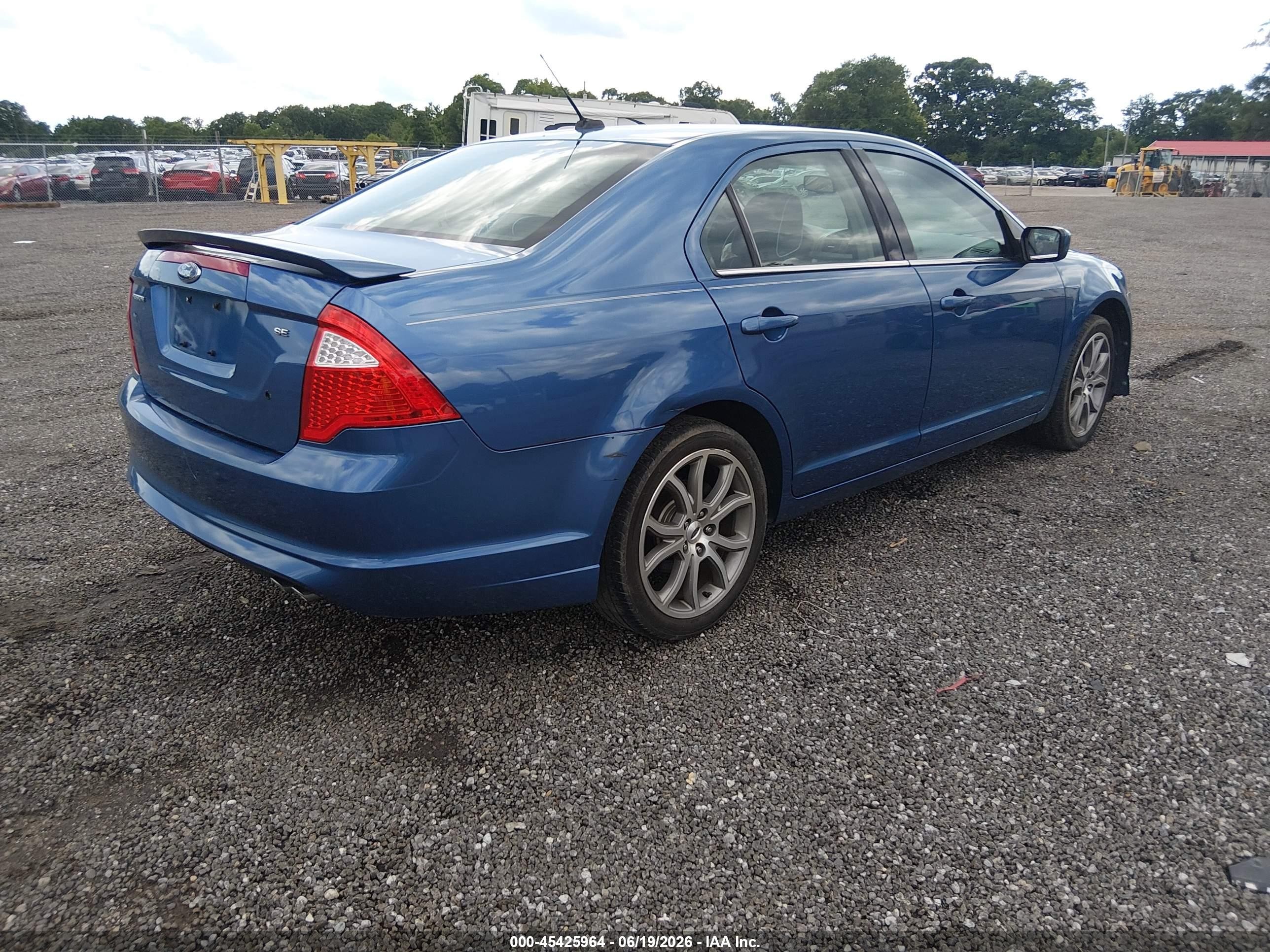 2010 Ford Fusion Se Blue vin: 3FAHP0HA8AR283931