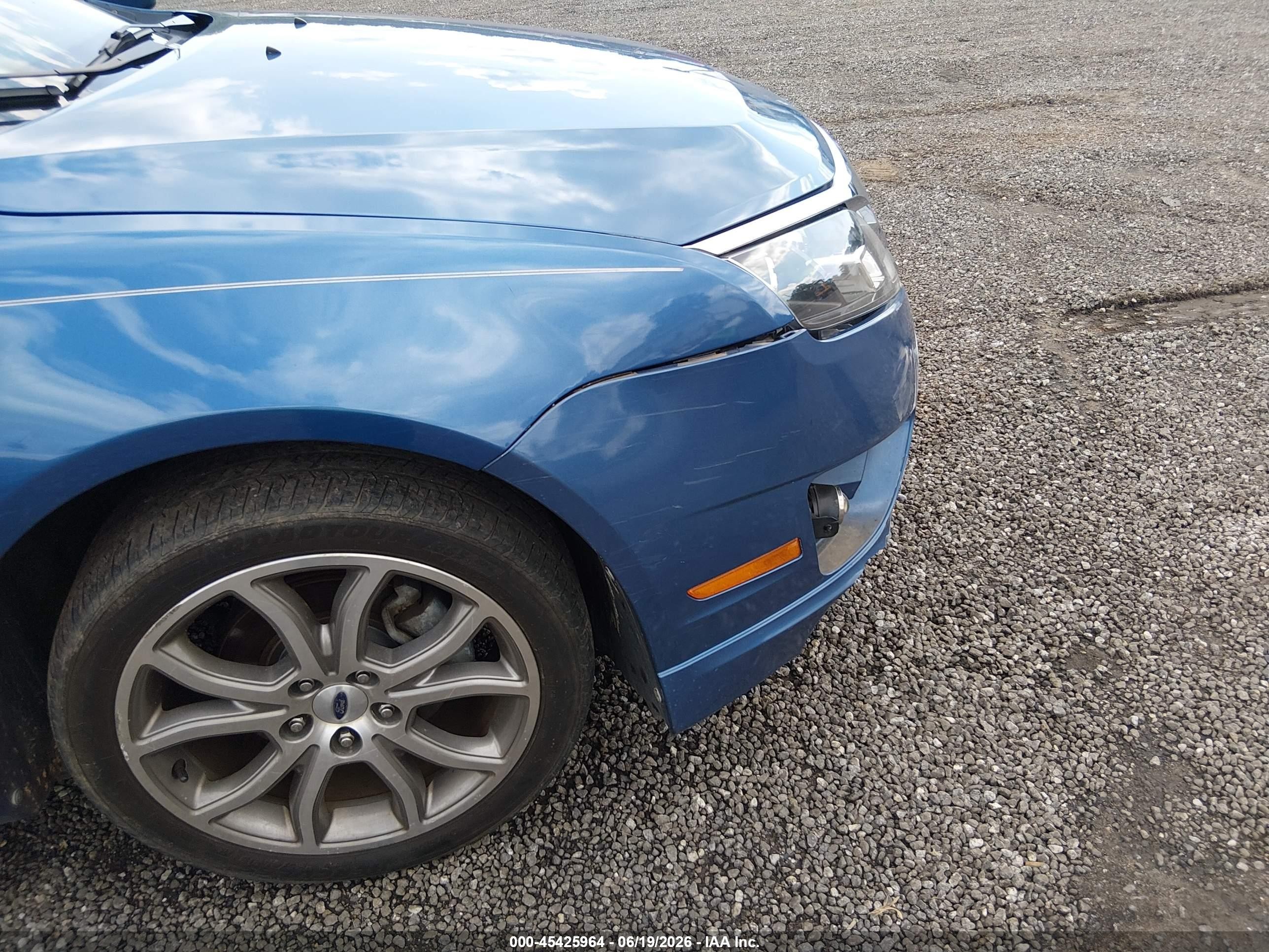 2010 Ford Fusion Se Blue vin: 3FAHP0HA8AR283931