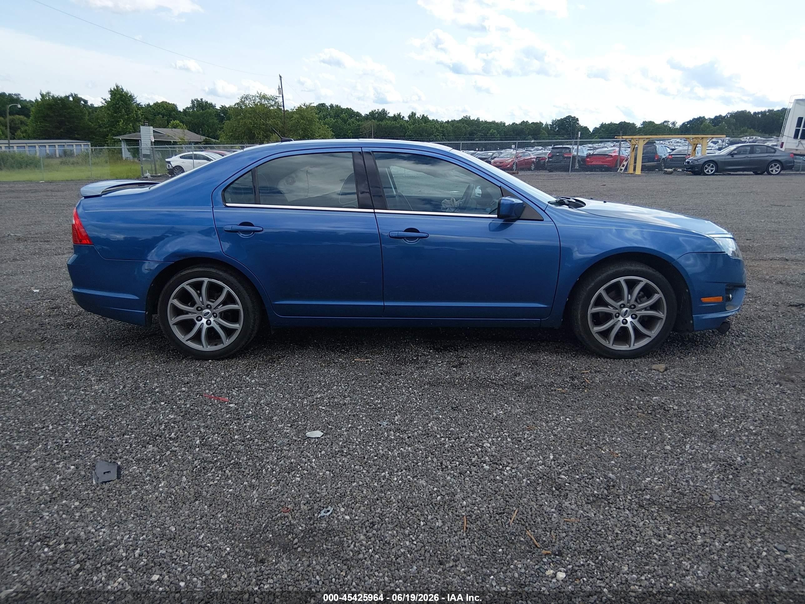 2010 Ford Fusion Se Blue vin: 3FAHP0HA8AR283931