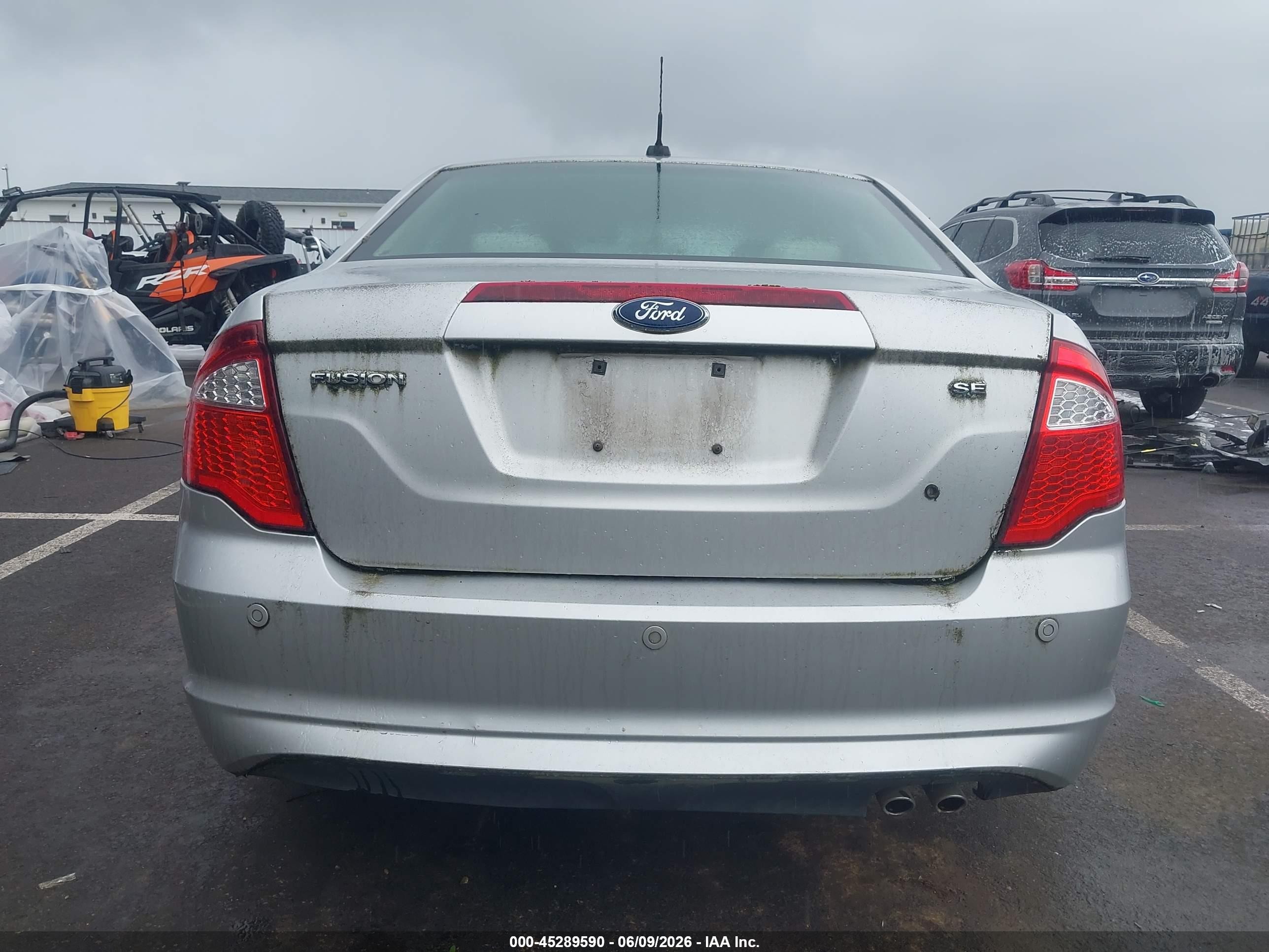 2010 Ford Fusion Se Silver vin: 3FAHP0HA8AR285744