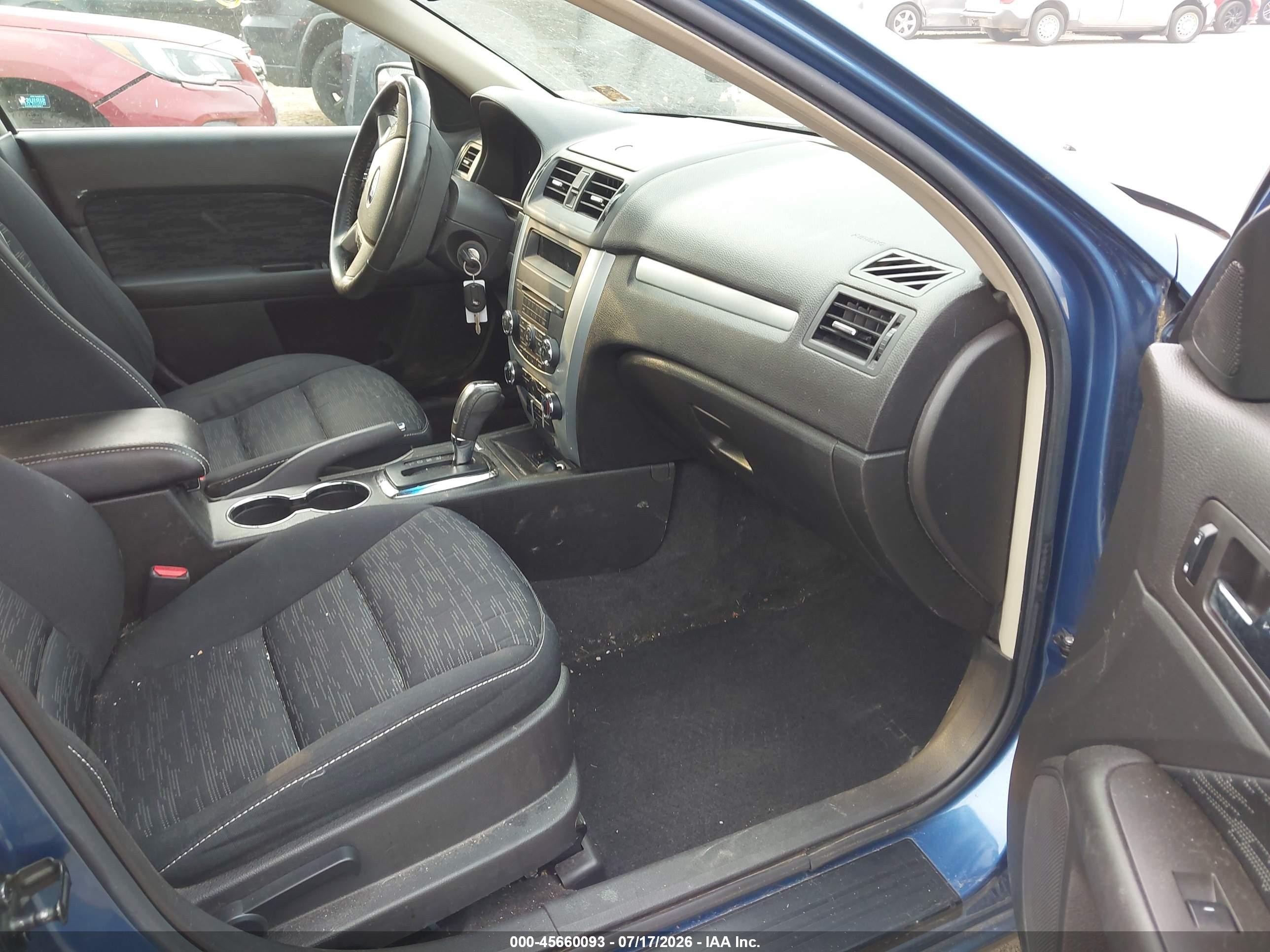 2010 Ford Fusion Se Blue vin: 3FAHP0HA8AR307385