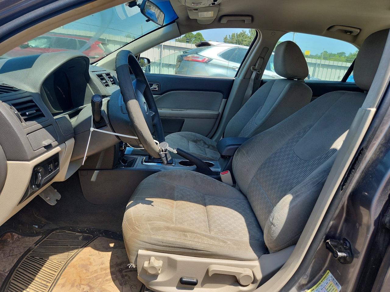 2010 Ford Fusion Se Gray vin: 3FAHP0HA8AR314319