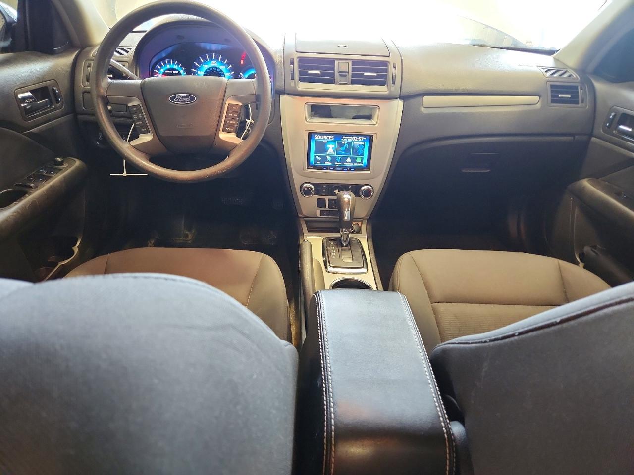 2010 Ford Fusion Se Silver vin: 3FAHP0HA8AR365657