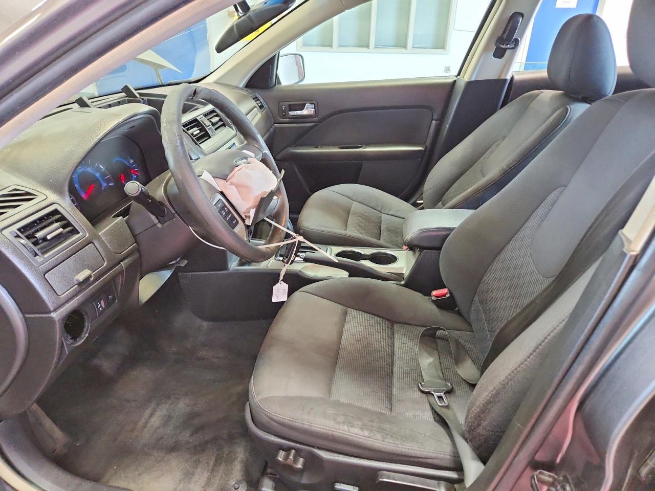 2010 Ford Fusion Se Серый vin: 3FAHP0HA8AR372995