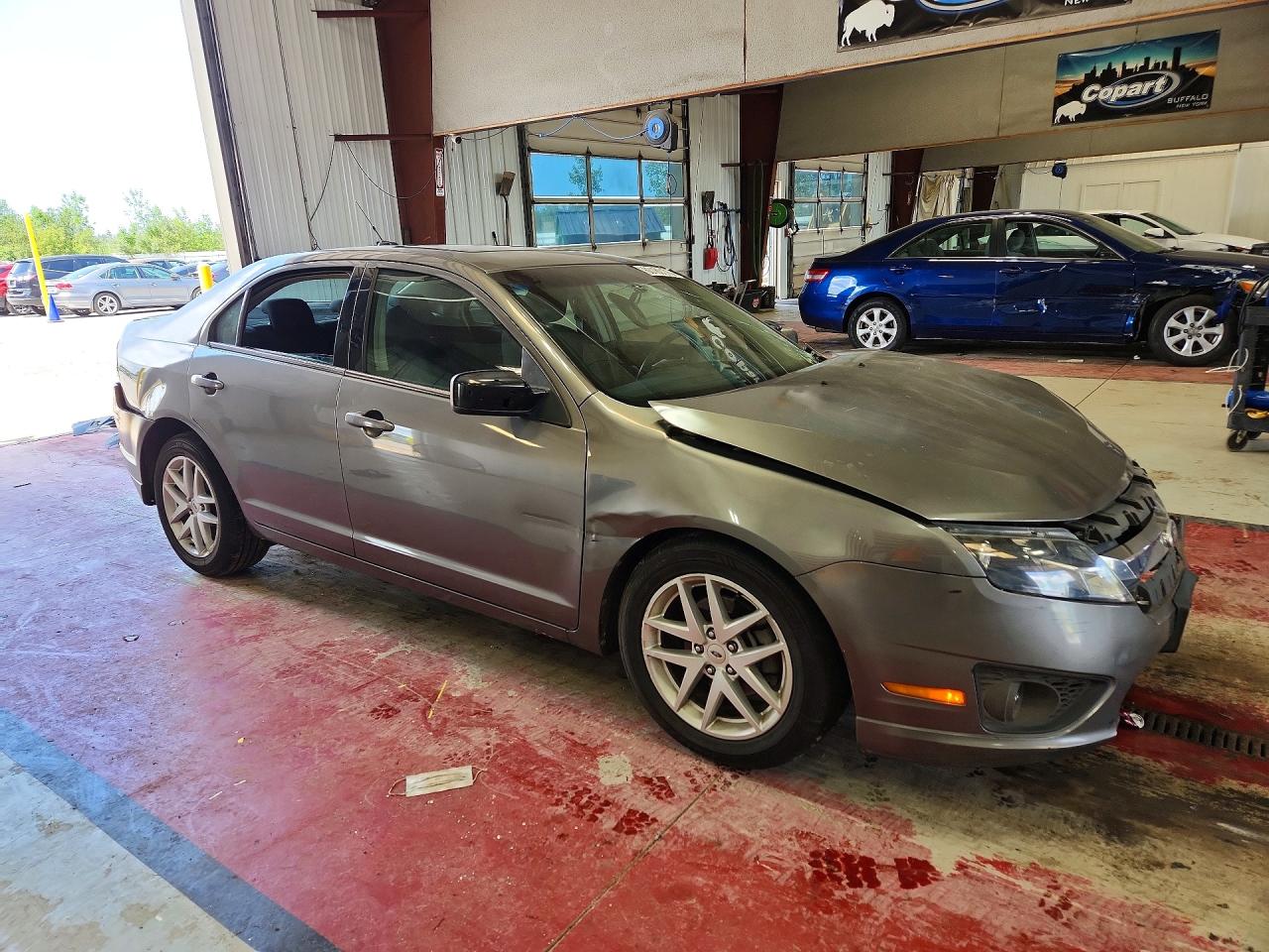 2010 Ford Fusion Se Серый vin: 3FAHP0HA8AR372995