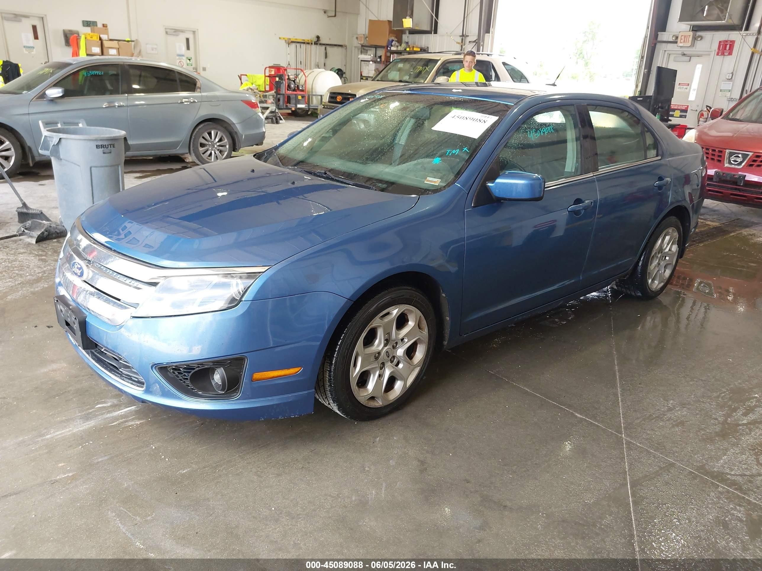 2010 Ford Fusion Se Blue vin: 3FAHP0HA8AR390025