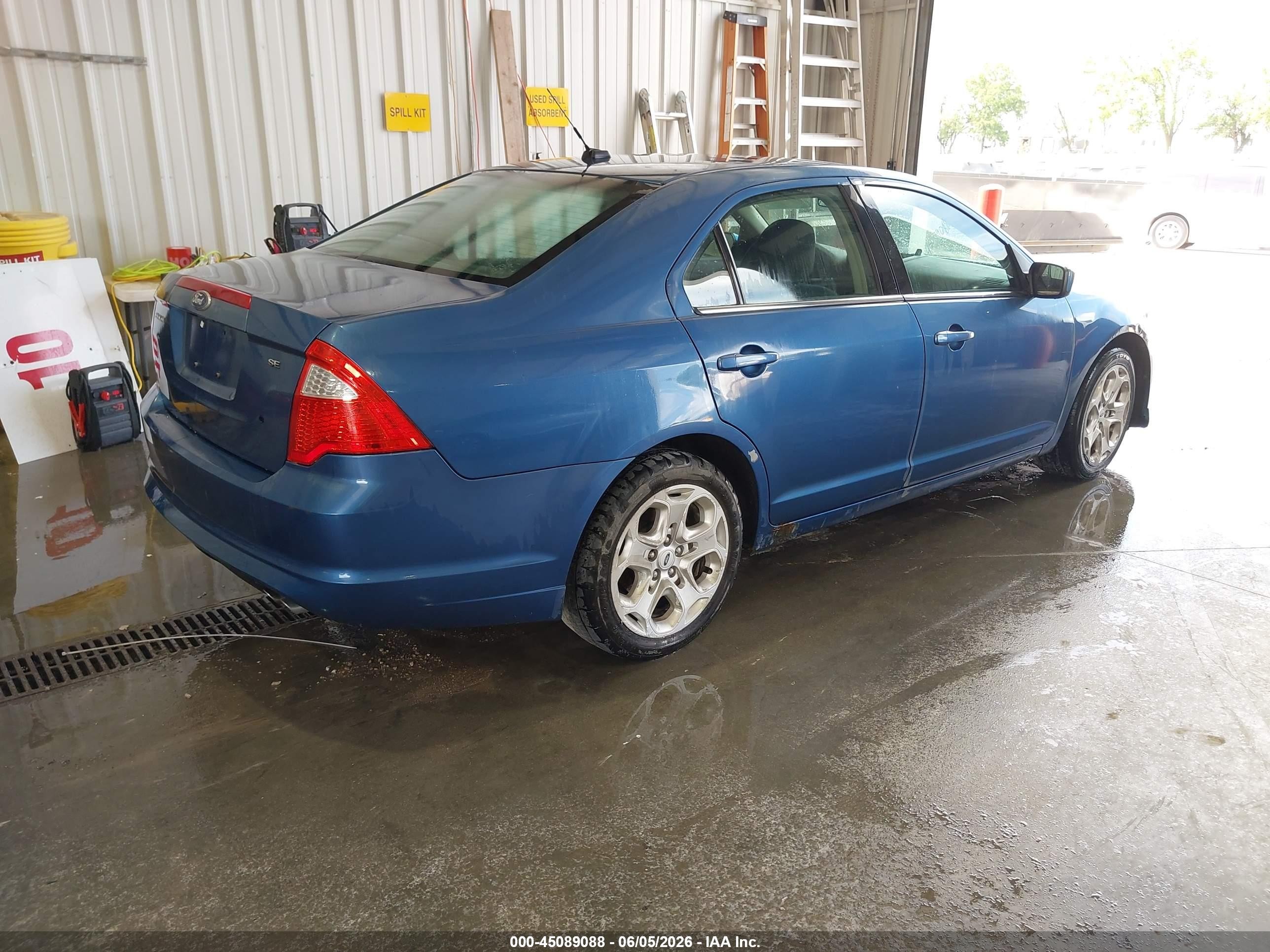 2010 Ford Fusion Se Blue vin: 3FAHP0HA8AR390025