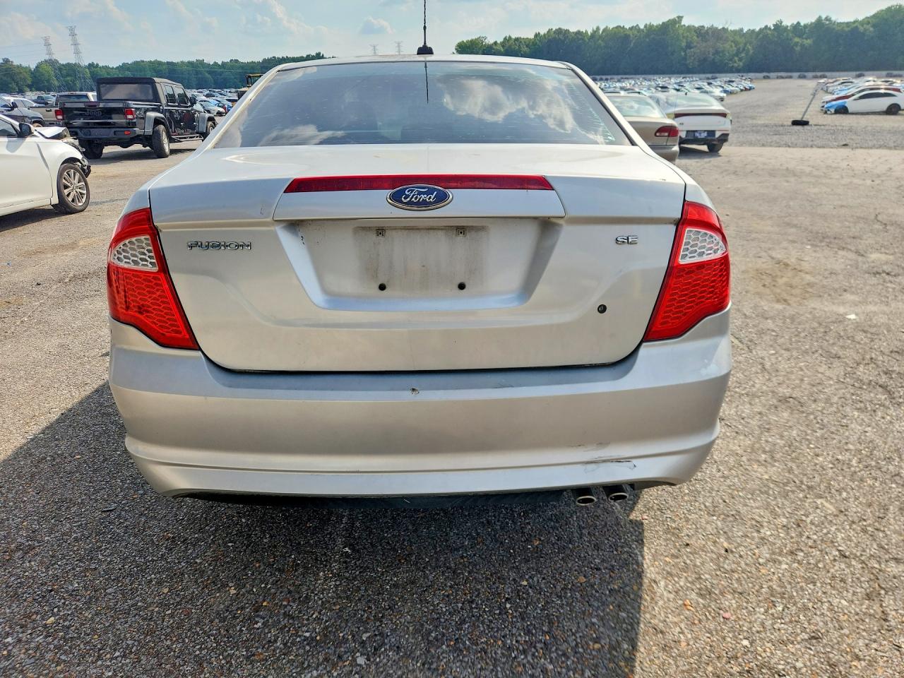 2010 Ford Fusion Se Silver vin: 3FAHP0HA8AR395922