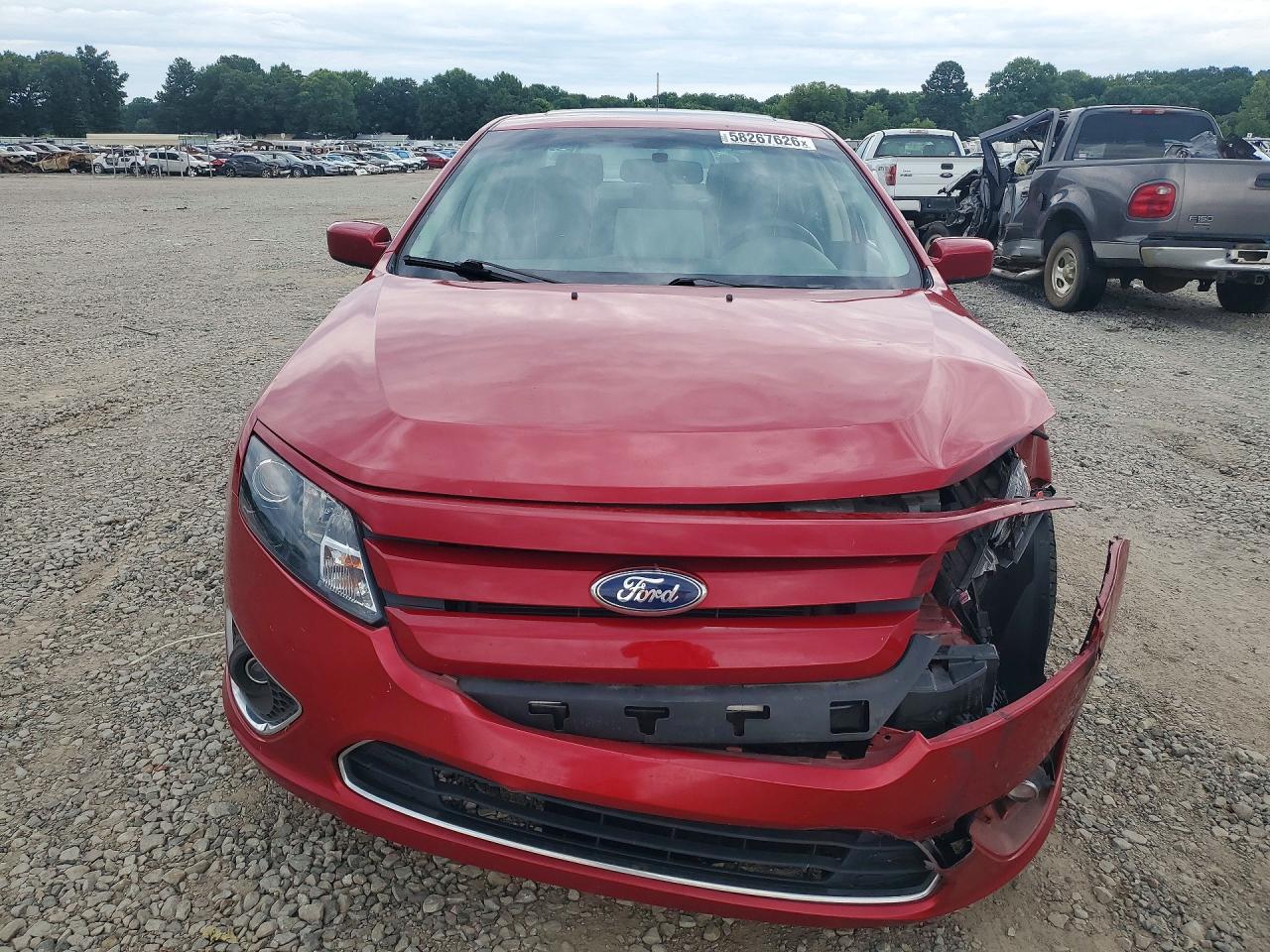 2011 Ford Fusion Se Red vin: 3FAHP0HA8BR103462