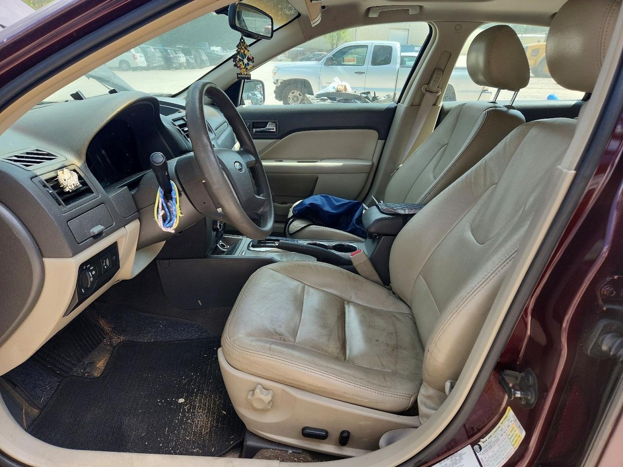 2011 Ford Fusion Se Burgundy vin: 3FAHP0HA8BR125283