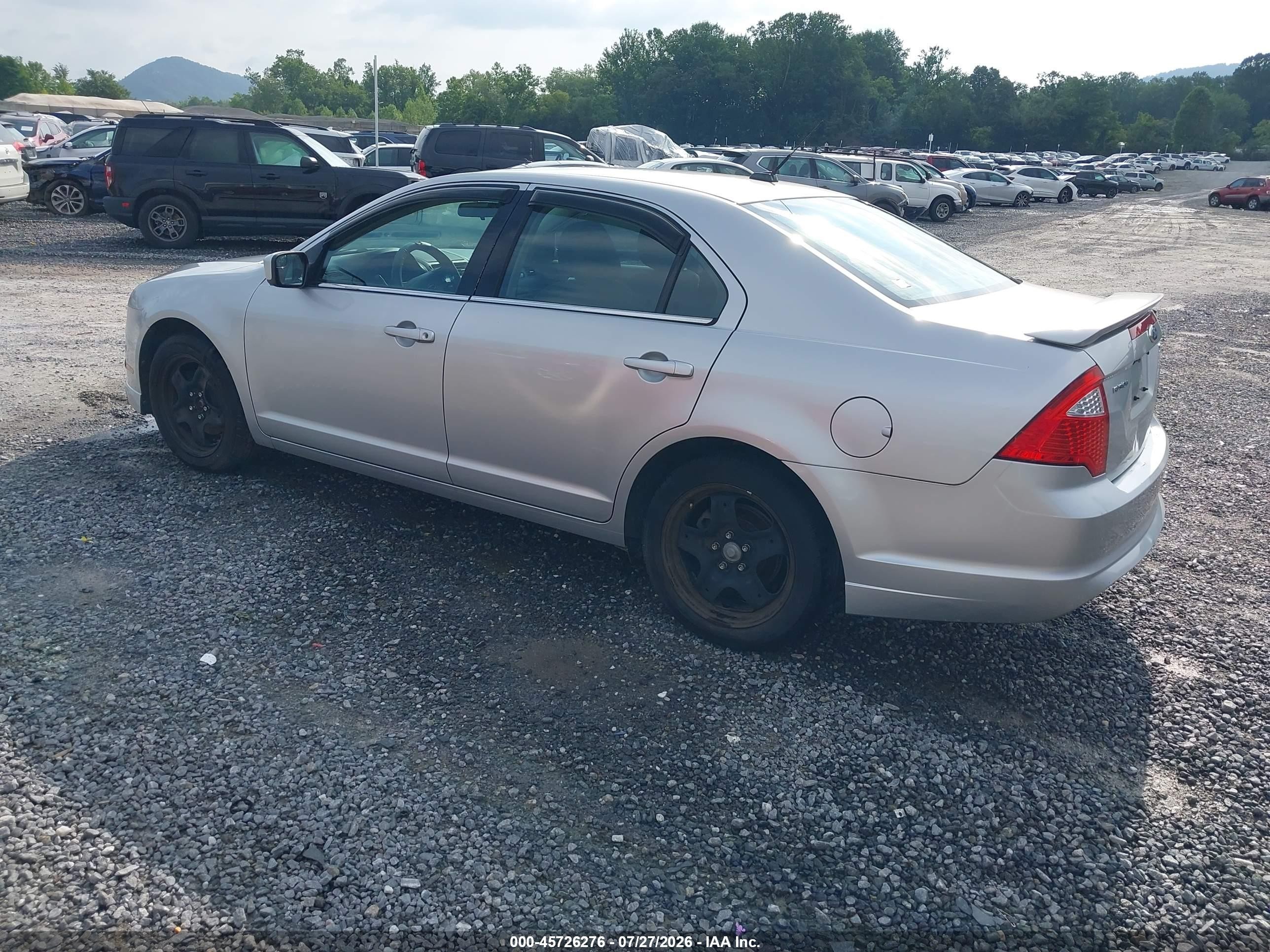 2011 Ford Fusion Se Silver vin: 3FAHP0HA8BR137286