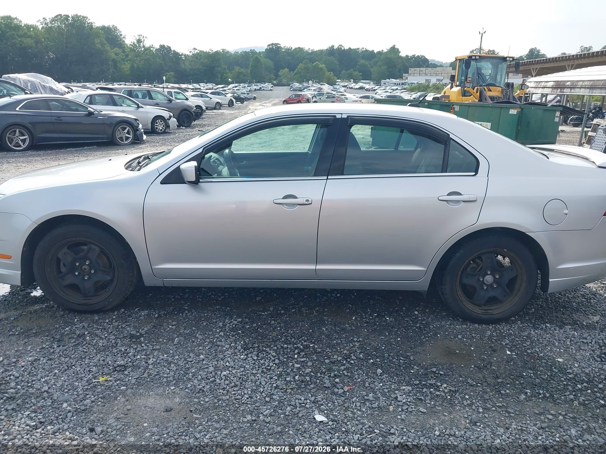 2011 Ford Fusion Se Silver vin: 3FAHP0HA8BR137286