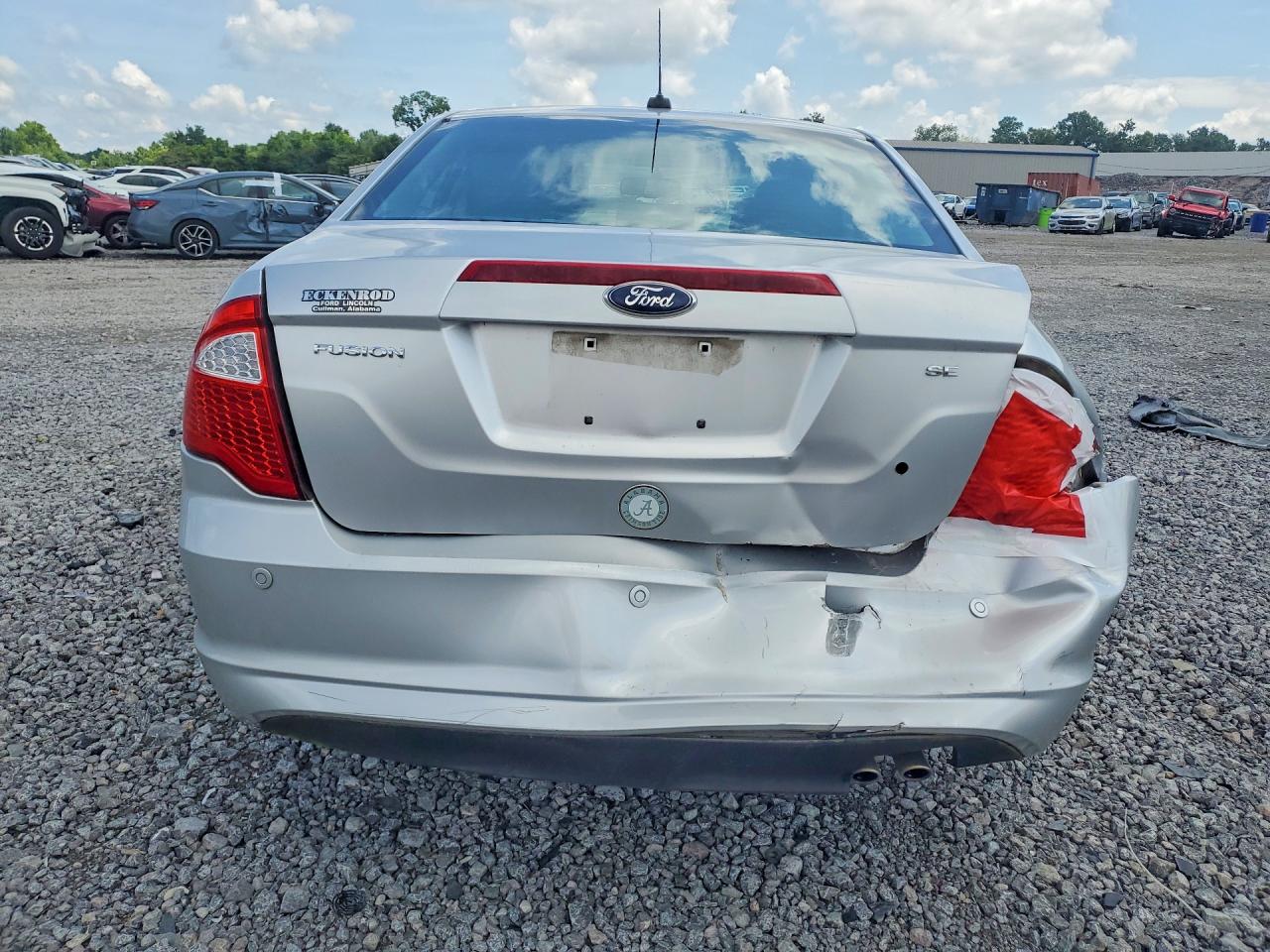 2011 Ford Fusion Se Silver vin: 3FAHP0HA8BR188013
