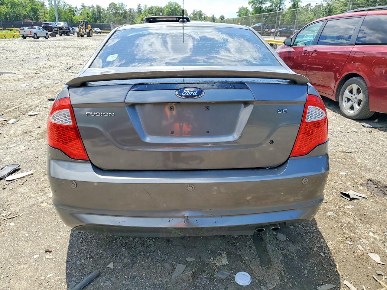 2011 Ford Fusion Se Charcoal vin: 3FAHP0HA8BR188500