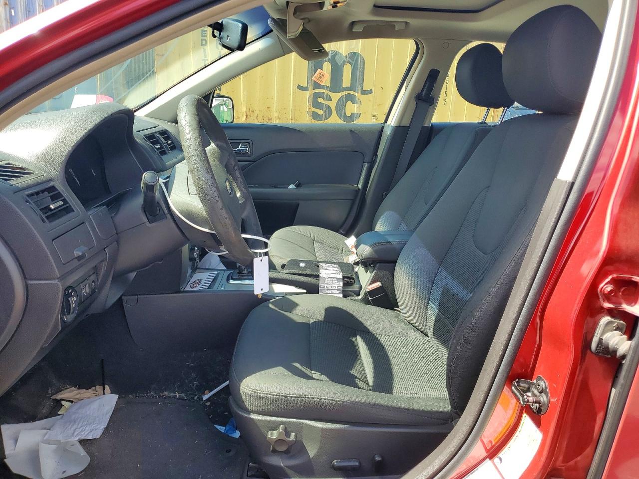 2011 Ford Fusion Se Red vin: 3FAHP0HA8BR277645