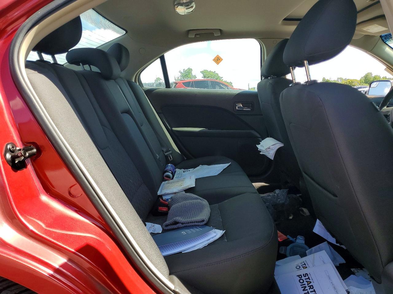 2011 Ford Fusion Se Red vin: 3FAHP0HA8BR277645
