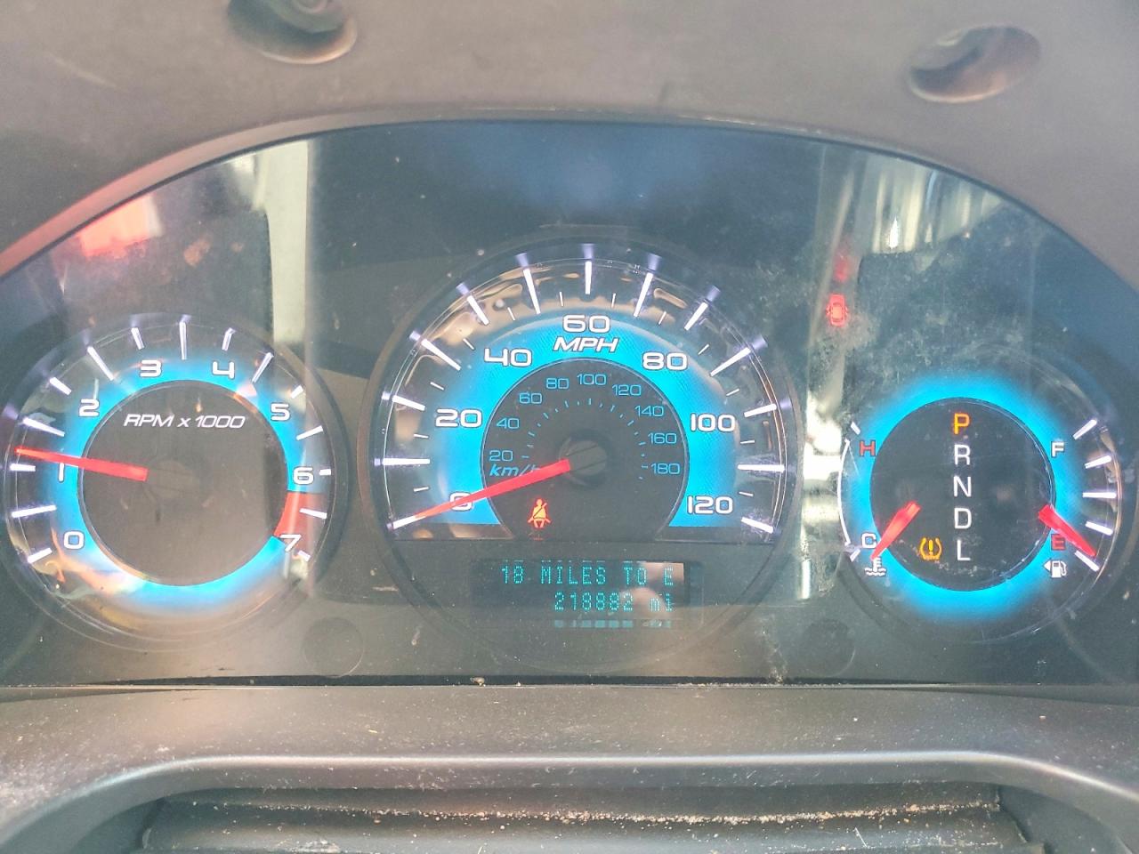 2011 Ford Fusion Se Red vin: 3FAHP0HA8BR277645