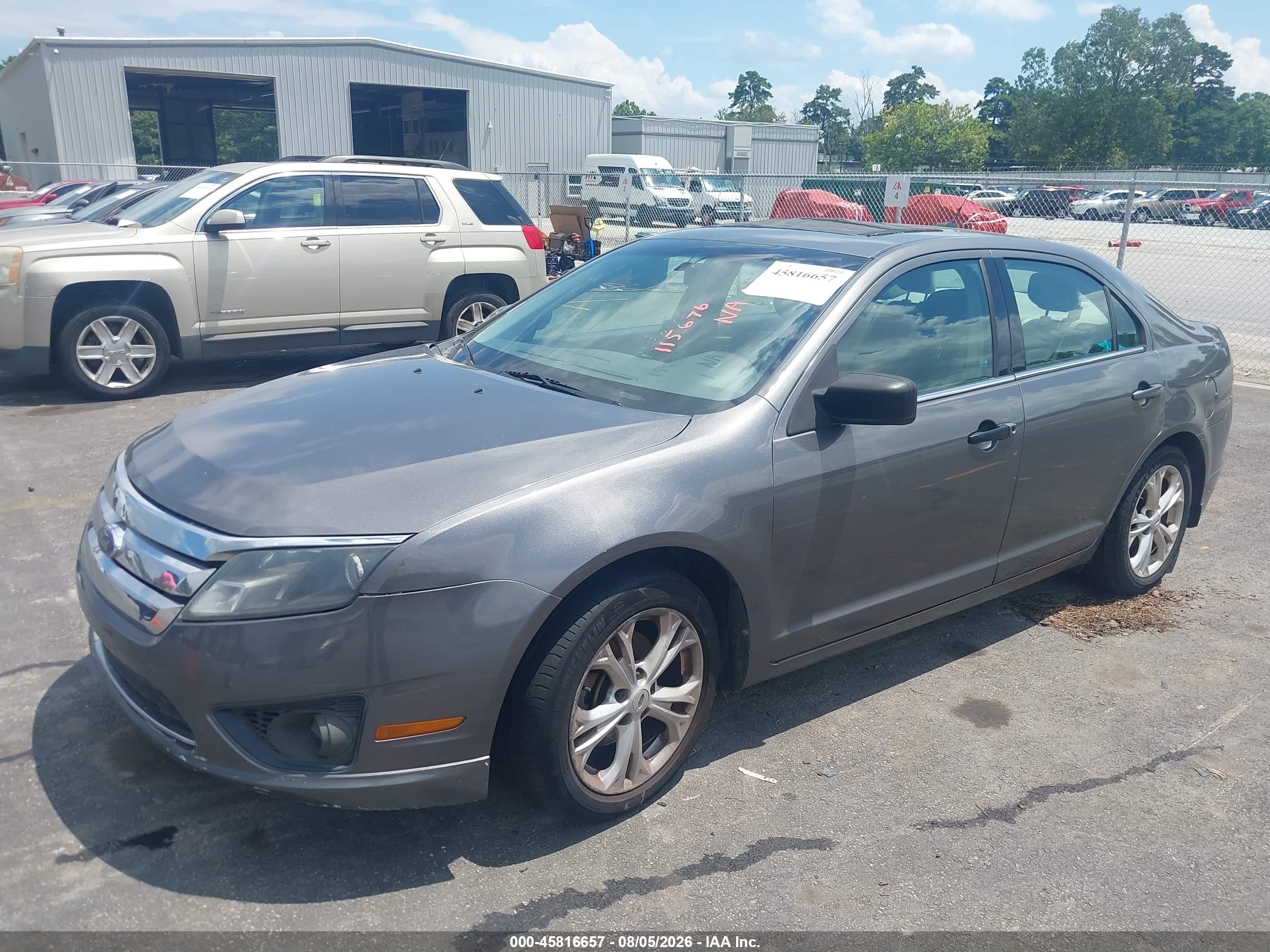 2012 Ford Fusion Se Gray vin: 3FAHP0HA8CR115676