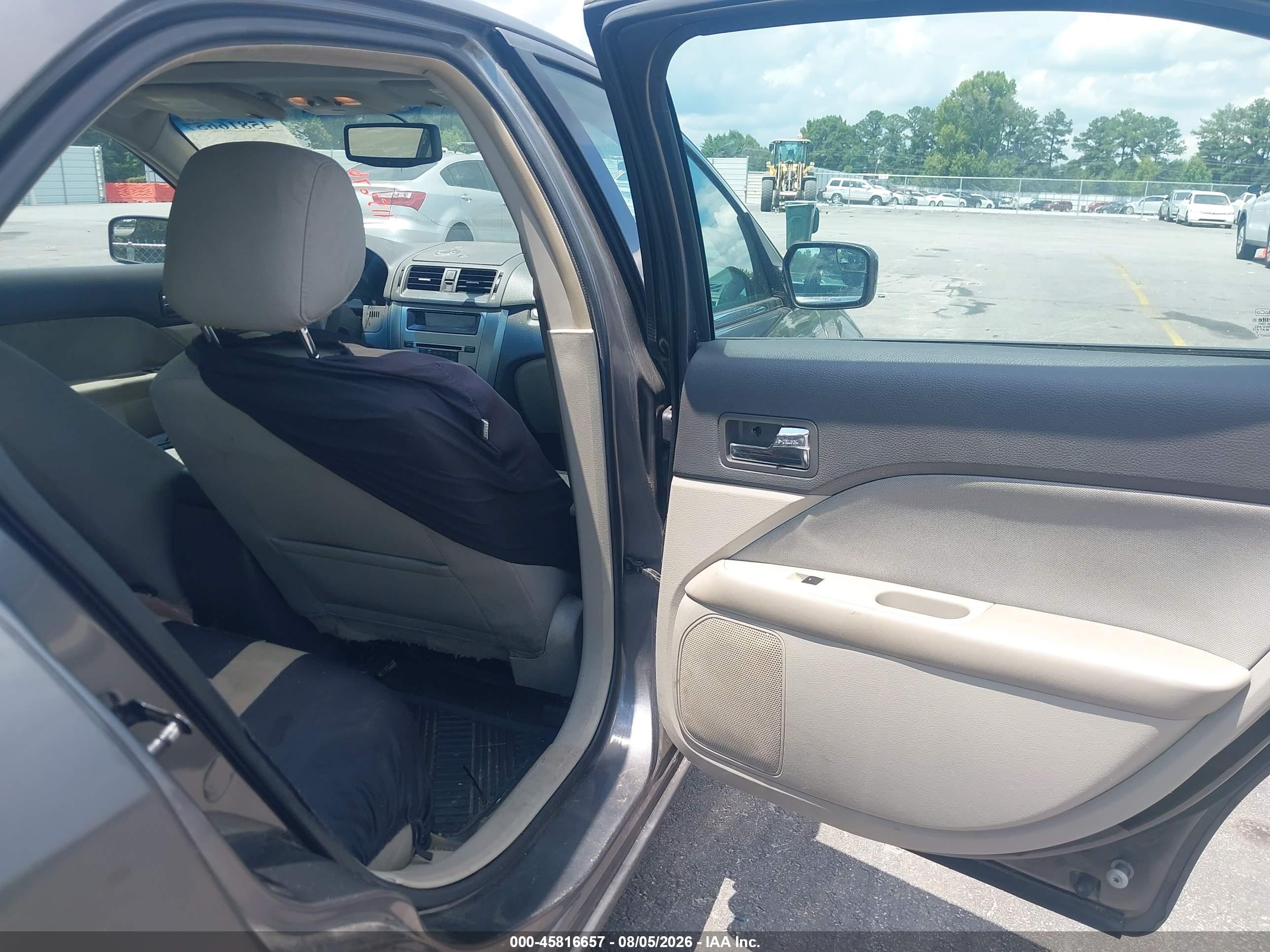 2012 Ford Fusion Se Gray vin: 3FAHP0HA8CR115676