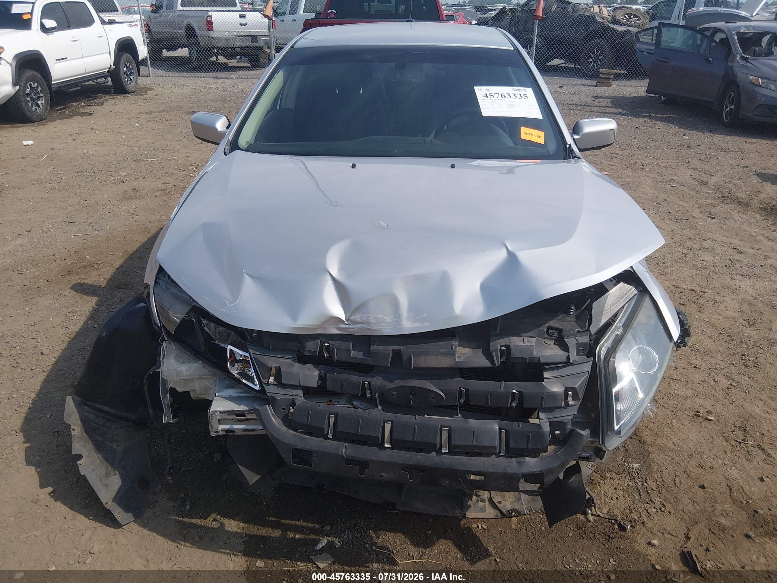 2012 Ford Fusion Se Silver vin: 3FAHP0HA8CR251533