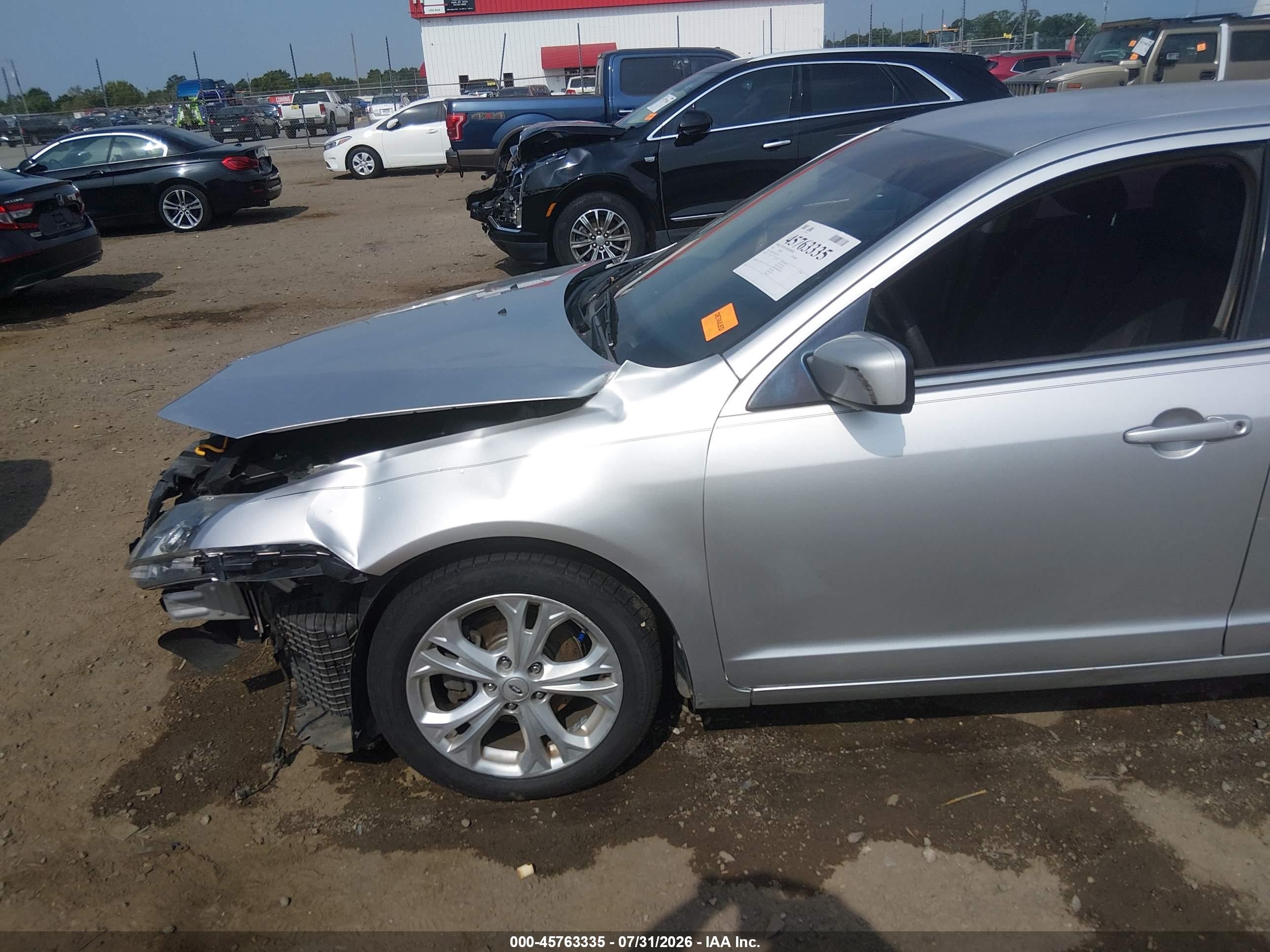 2012 Ford Fusion Se Silver vin: 3FAHP0HA8CR251533