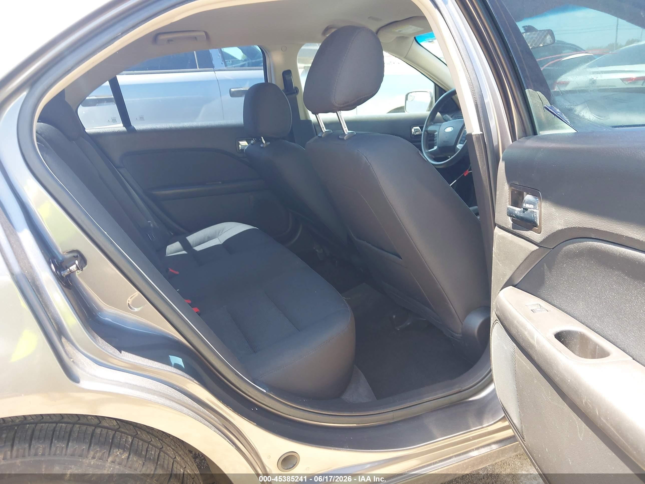 2012 Ford Fusion Se Серый vin: 3FAHP0HA8CR397348