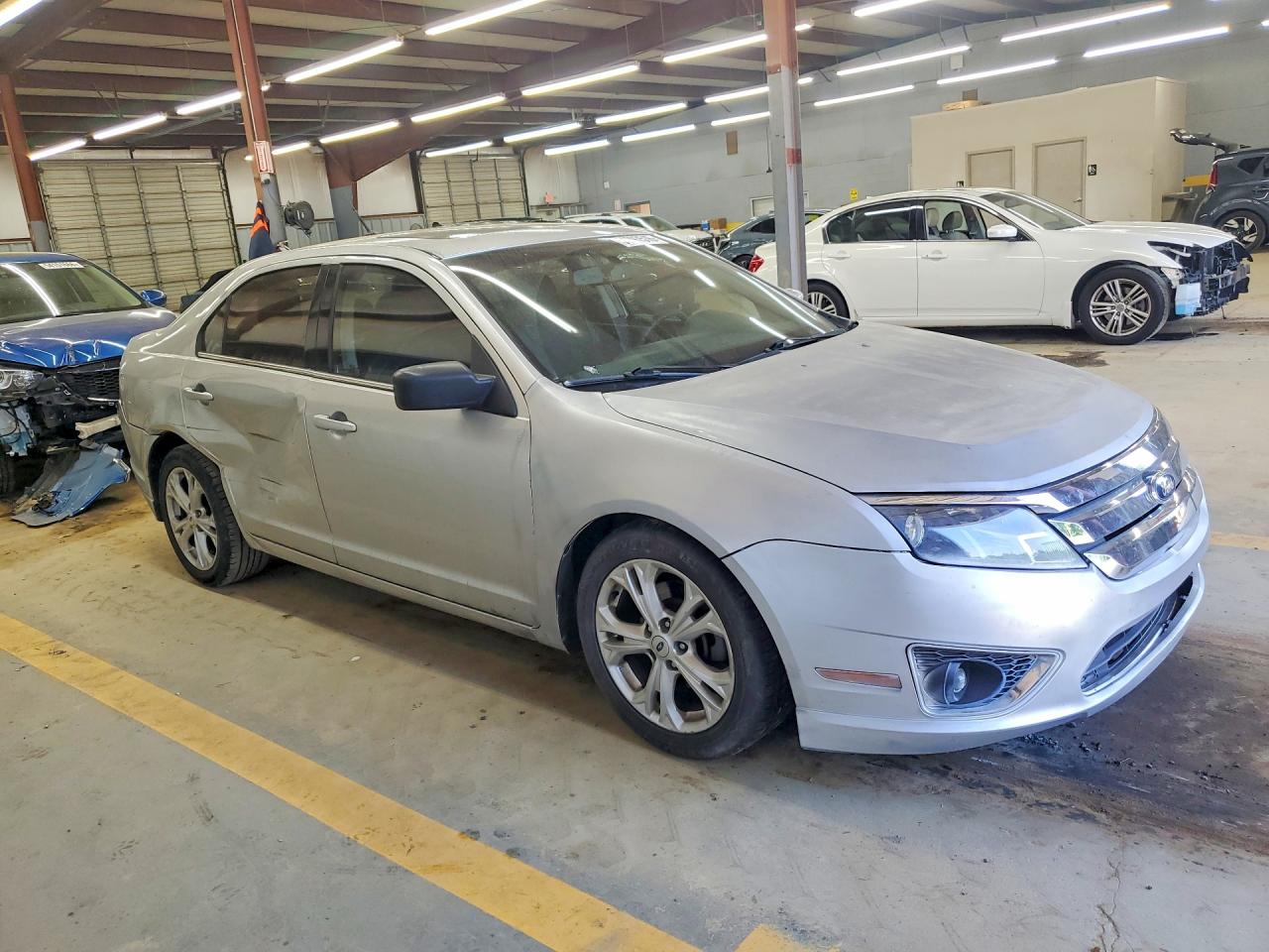 2012 Ford Fusion Se Silver vin: 3FAHP0HA8CR413189