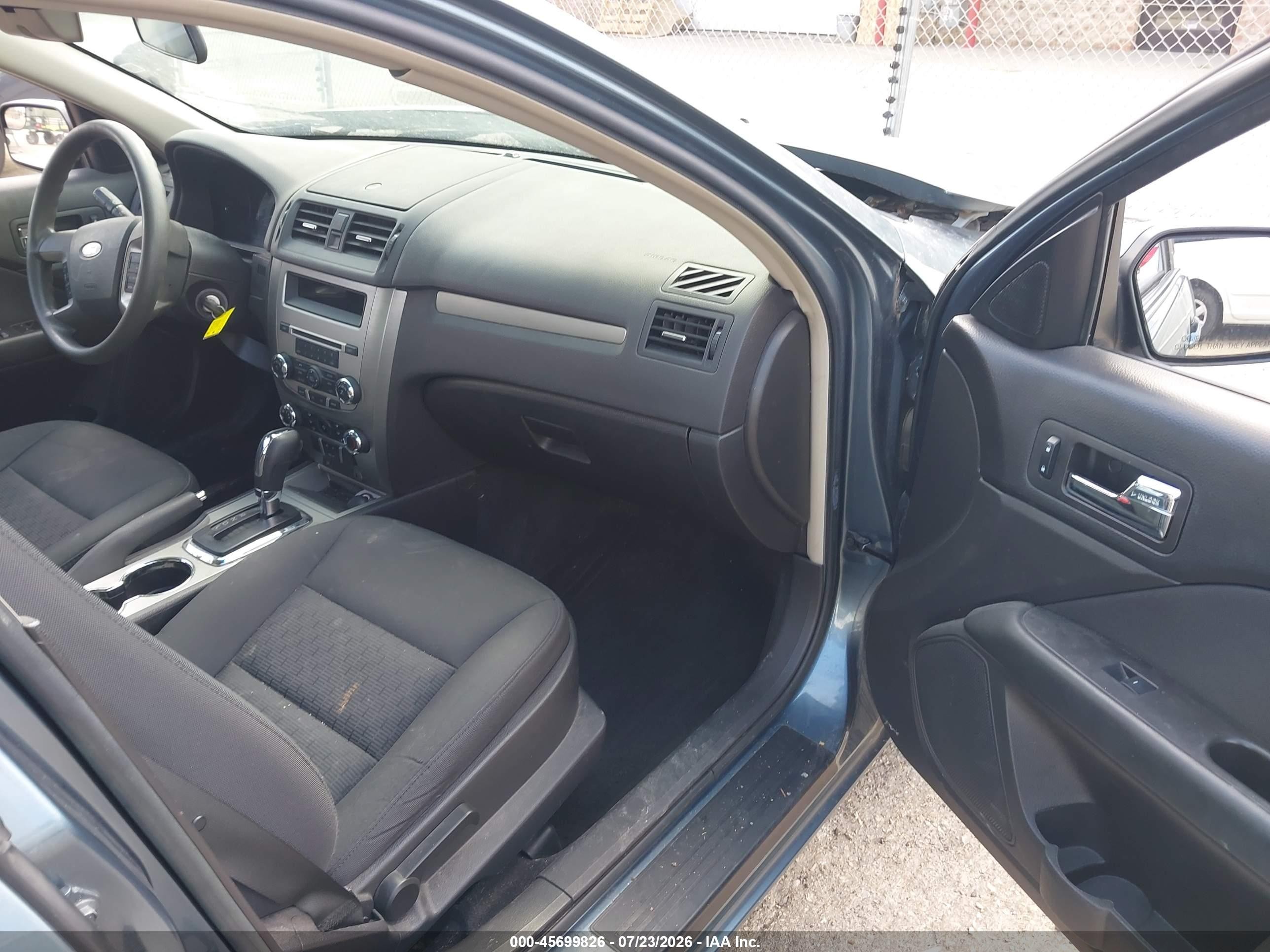 2012 Ford Fusion Se Blue vin: 3FAHP0HA8CR446774