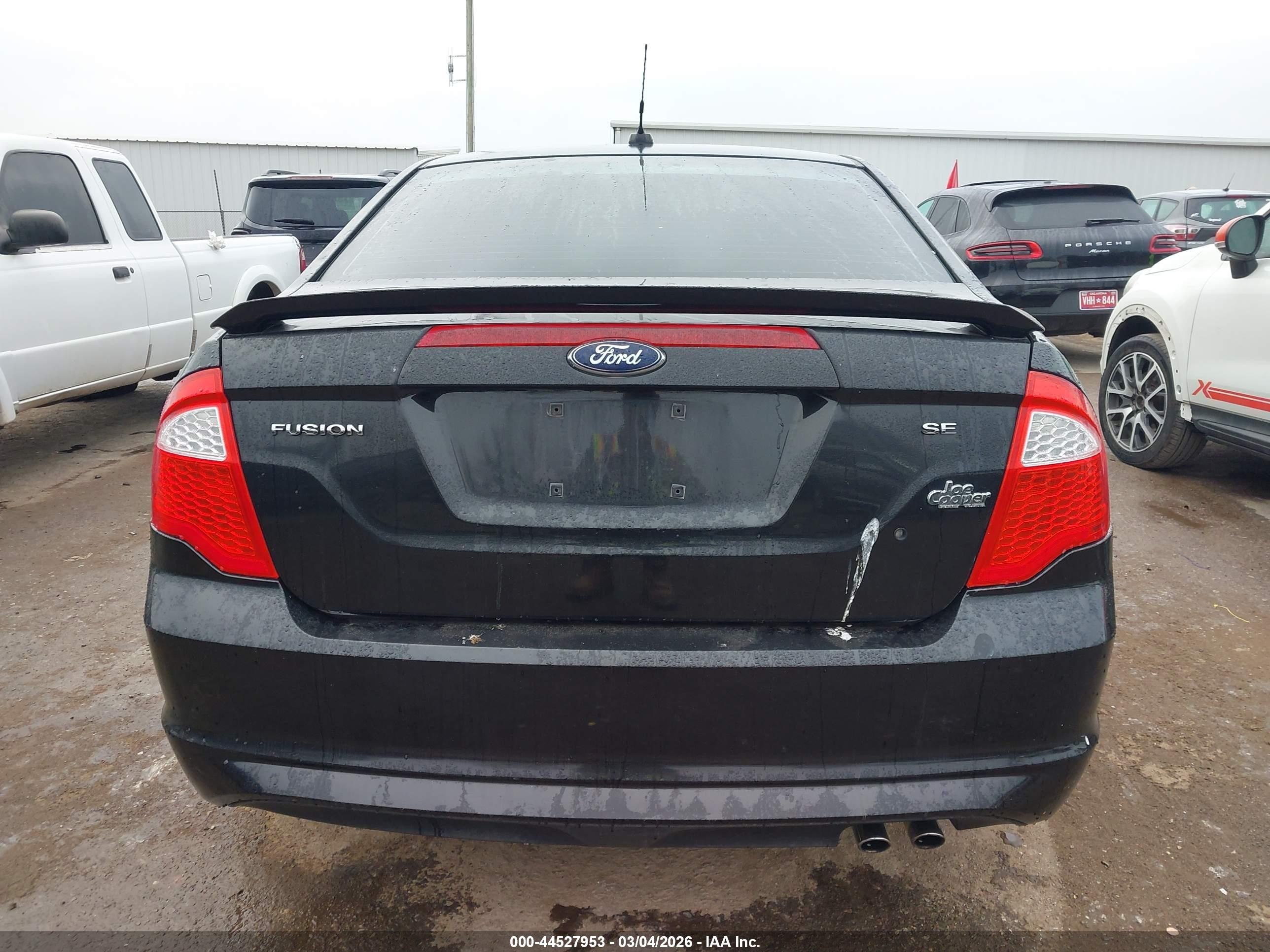 2010 Ford Fusion Se Black vin: 3FAHP0HA9AR177763