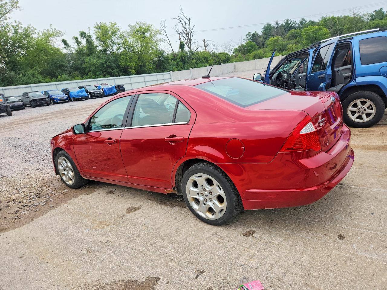 2010 Ford Fusion Se Red vin: 3FAHP0HA9AR201818