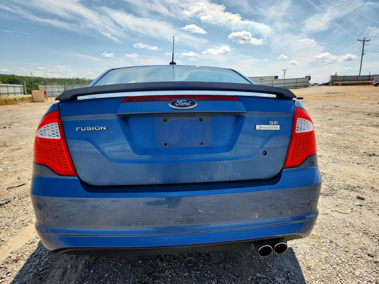 2010 Ford Fusion Se Blue vin: 3FAHP0HA9AR211474